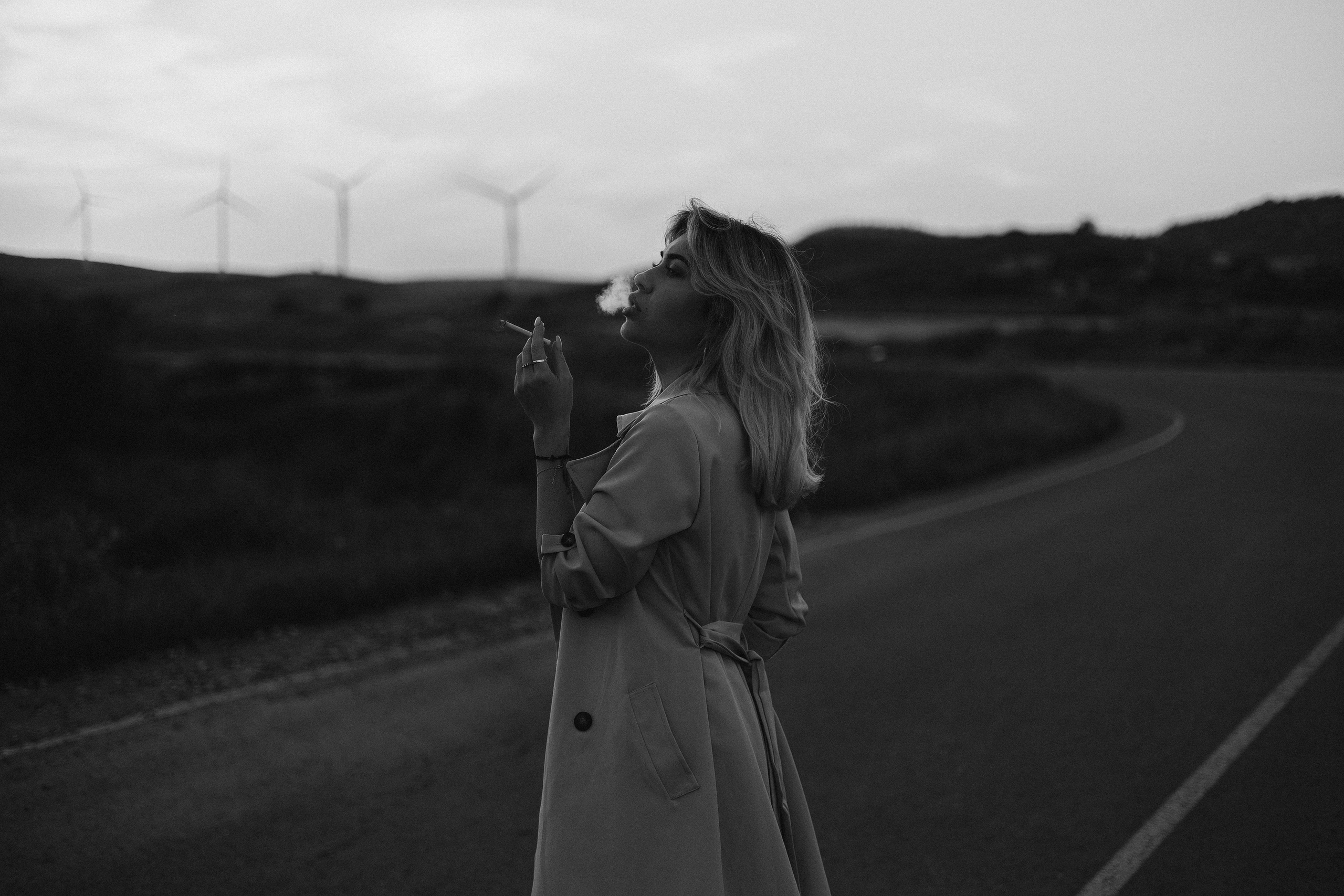 Cinematic Road Portraits — Woman in Trench Coat at Sunset. Kristina Kozheltsova- Soulful Portrait&Lifestyle&Love Story Photographer in Leipzig, Germany