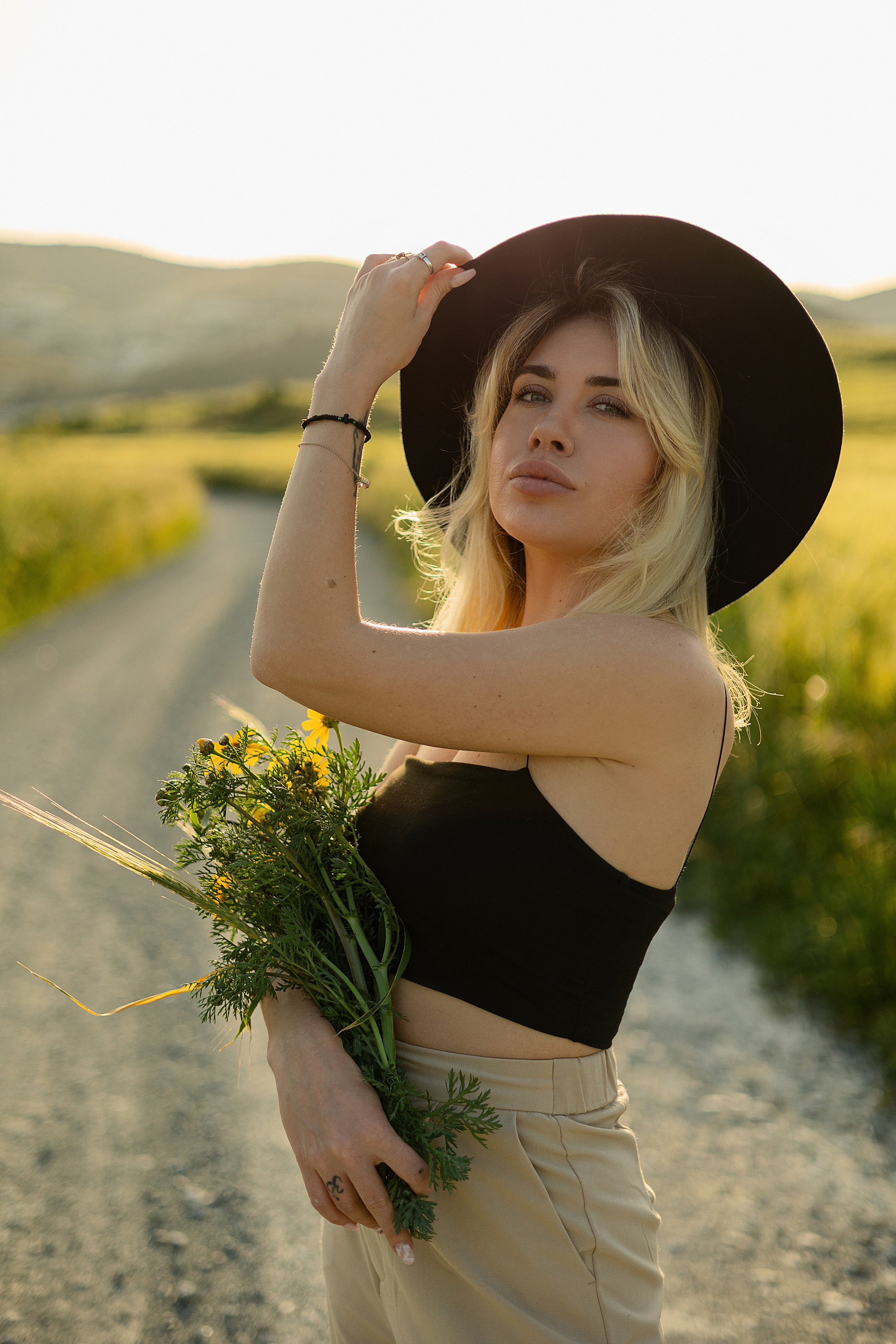 Cinematic Road Portraits — Woman in Trench Coat at Sunset. Kristina Kozheltsova- Soulful Portrait&Lifestyle&Love Story Photographer in Leipzig, Germany