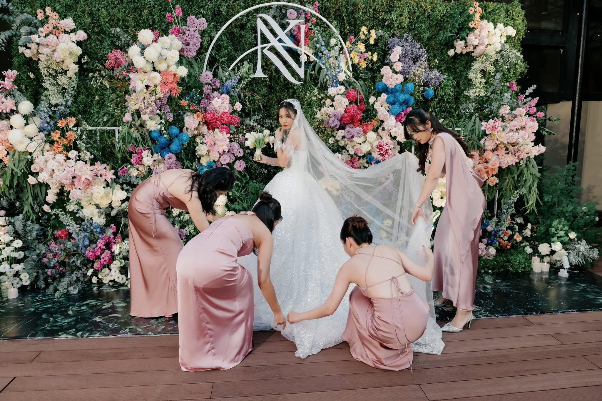𝐊𝐞𝐥𝐥𝐢𝐞 & 𝐍𝐢𝐤𝐥𝐚𝐬 / Destination Wedding. Saigon Wedding Present | Art Beyond Moments