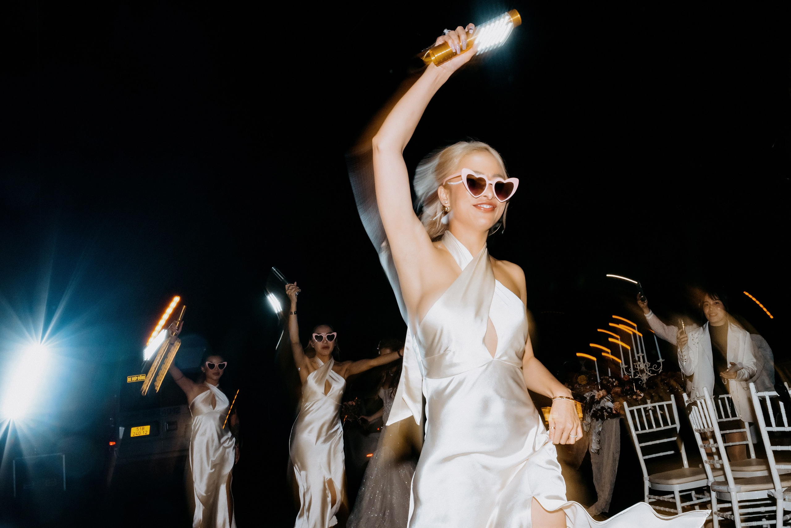 JESSE & MIMI / Destination wedding. Nhiếp ảnh gia đám cưới hàng đầu tại Thành Phố Hồ Chí Minh