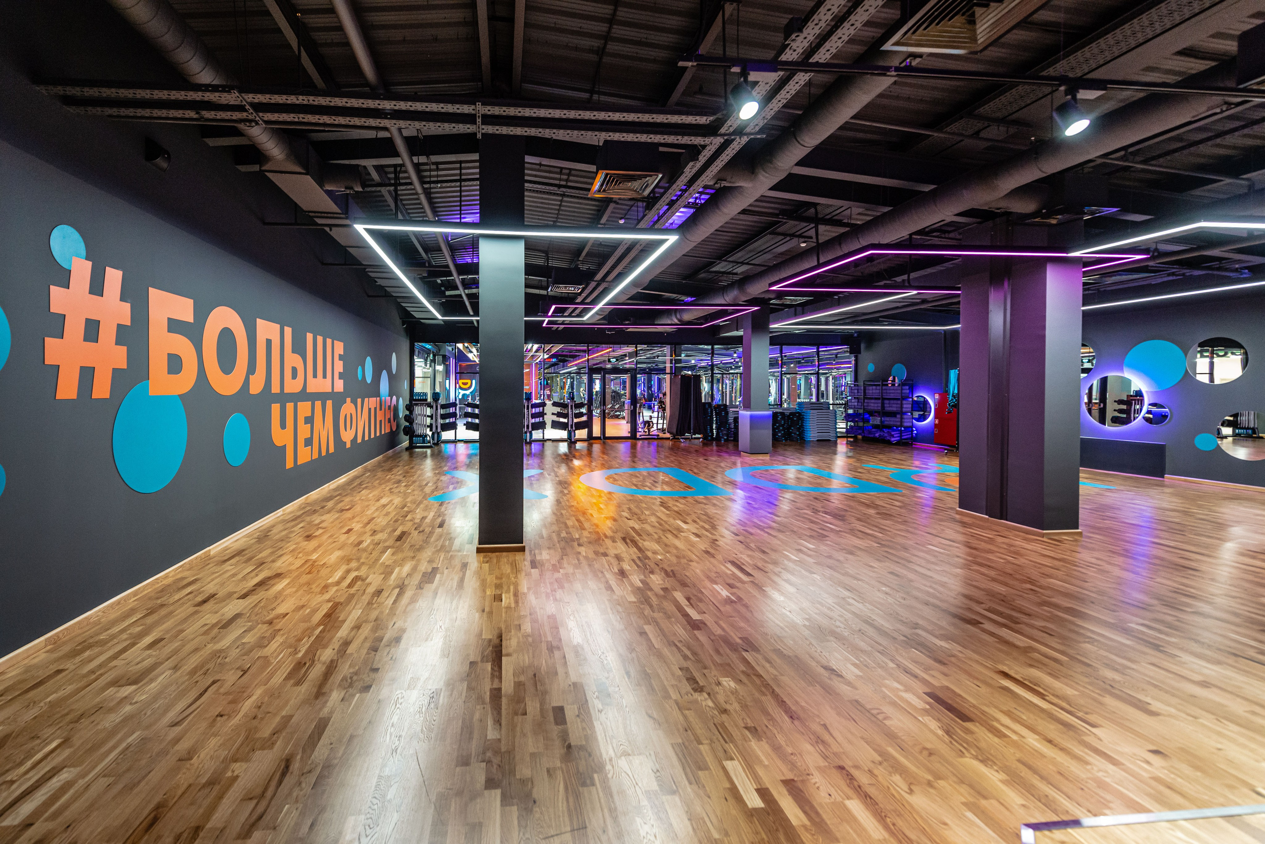 Фитнес-клуб DDX Fitness в Некрасовке. ФОТОГРАФ МЕКСИКА КИНТАНА-РОО