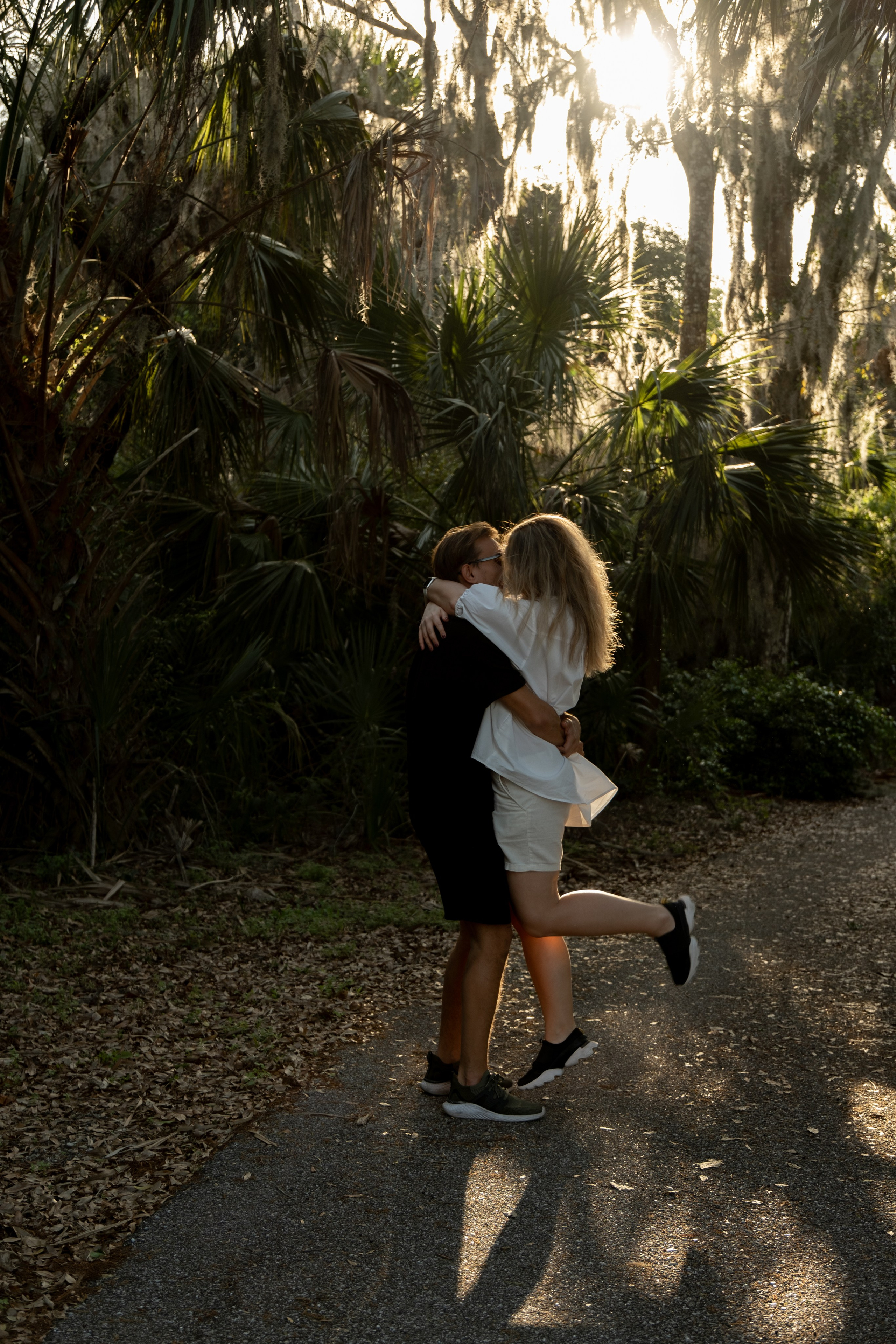 Olya & Misha. Photographer Vladmir Gladkov