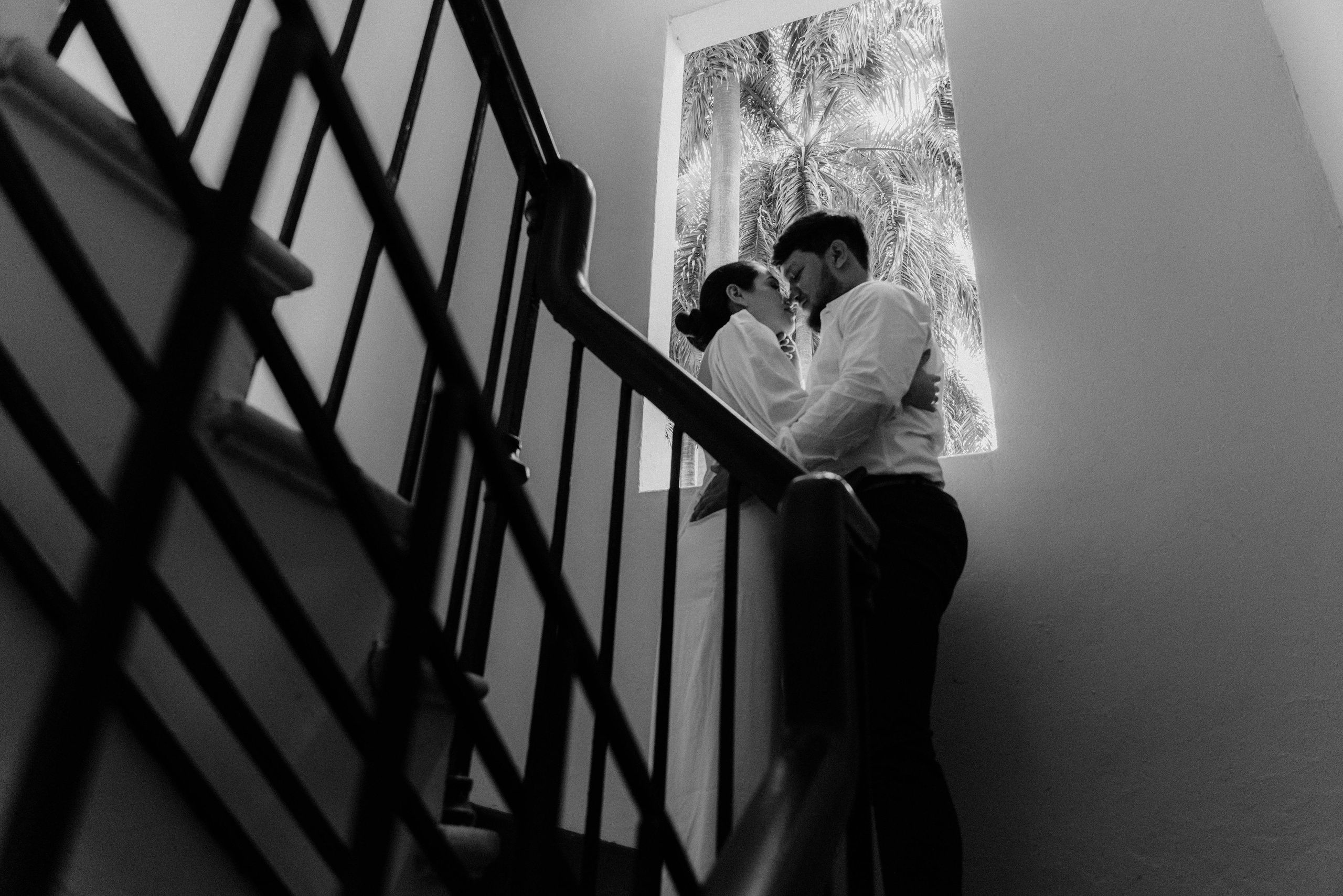 Preboda en iconico Hotel el Prado de Barranquilla. Wedding Photographers in Colombia · BanderArt Photography Carlos and Linda