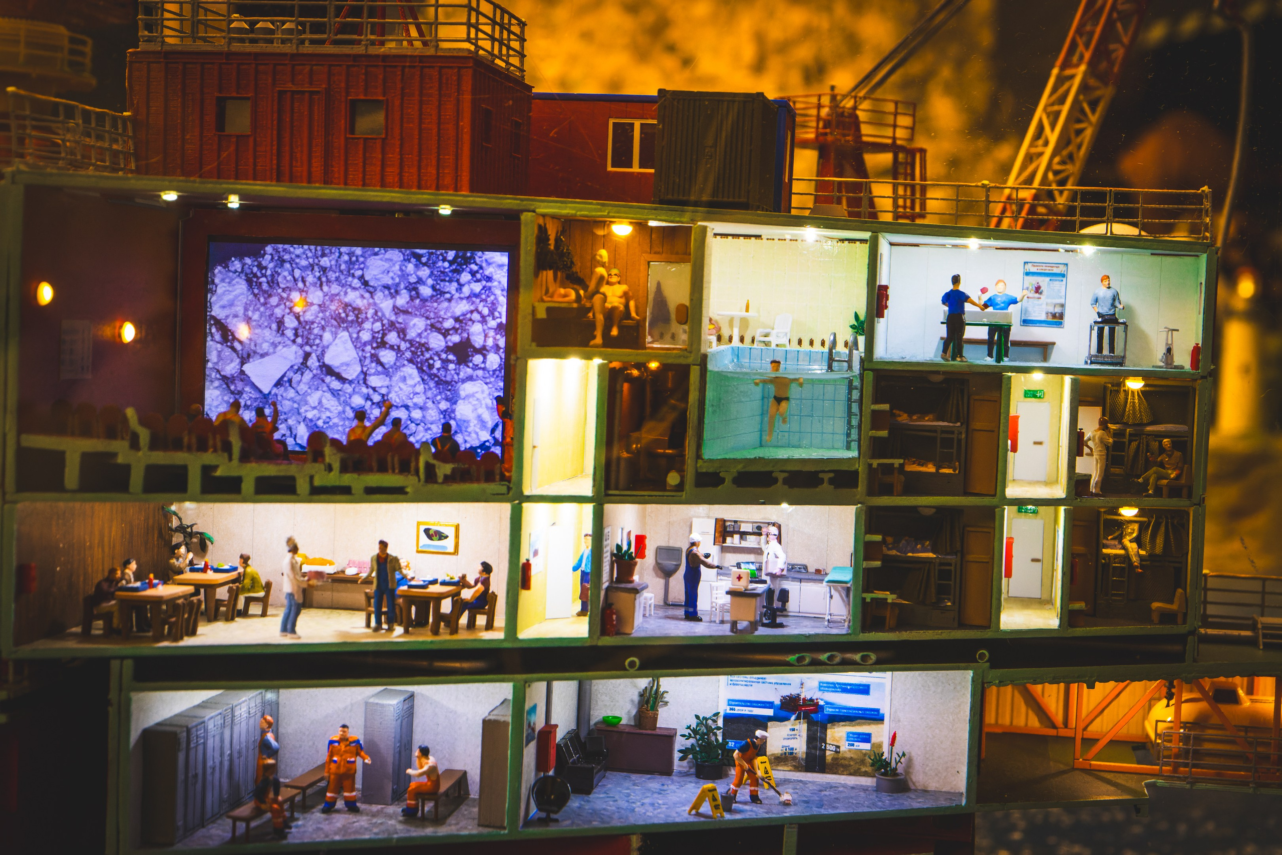 Puhkus Peterburis (Ermitaaž, Shadow muuseum, Grand Maket Venemaa, ArtMuza). Nebula 25 — Fotod teie hingele