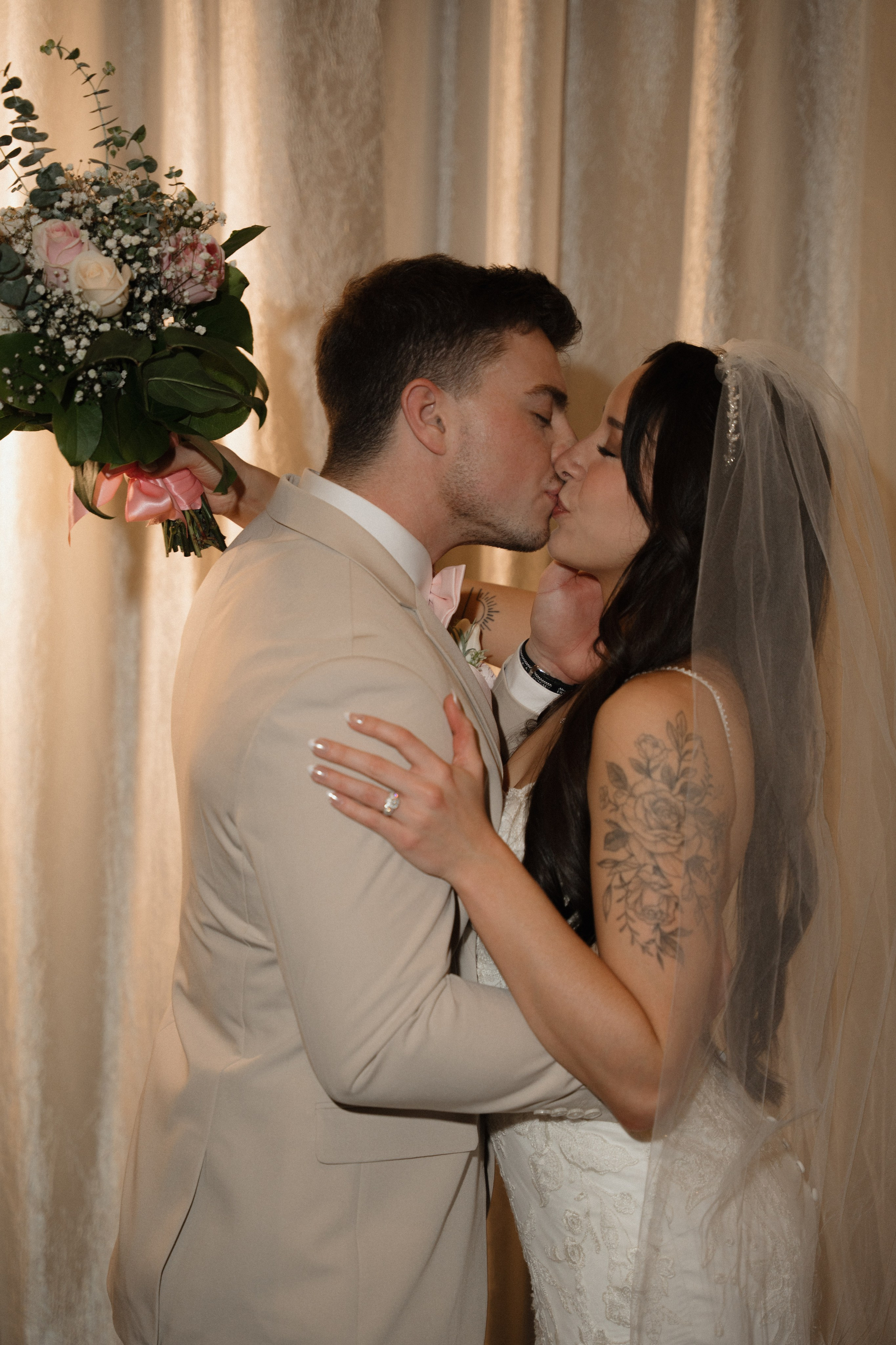 Emma and Tyler | Full Wedding day. Photographer in Washington Sophia D