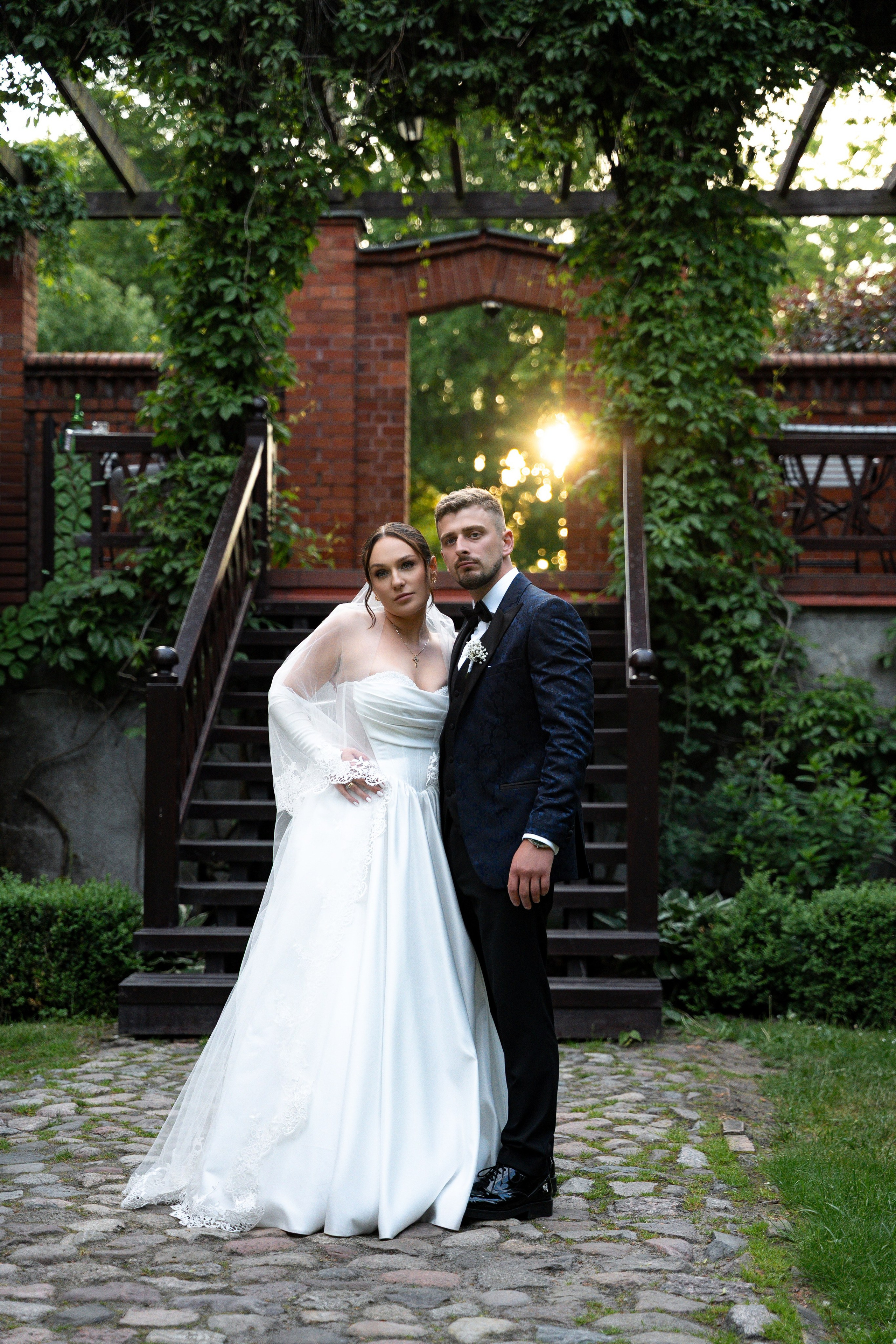 E&N: Zamek w Rzucewie. SL Wedding Photo — Editorial, Elegant & Timeless Wedding Photography in Poland and Across Europe