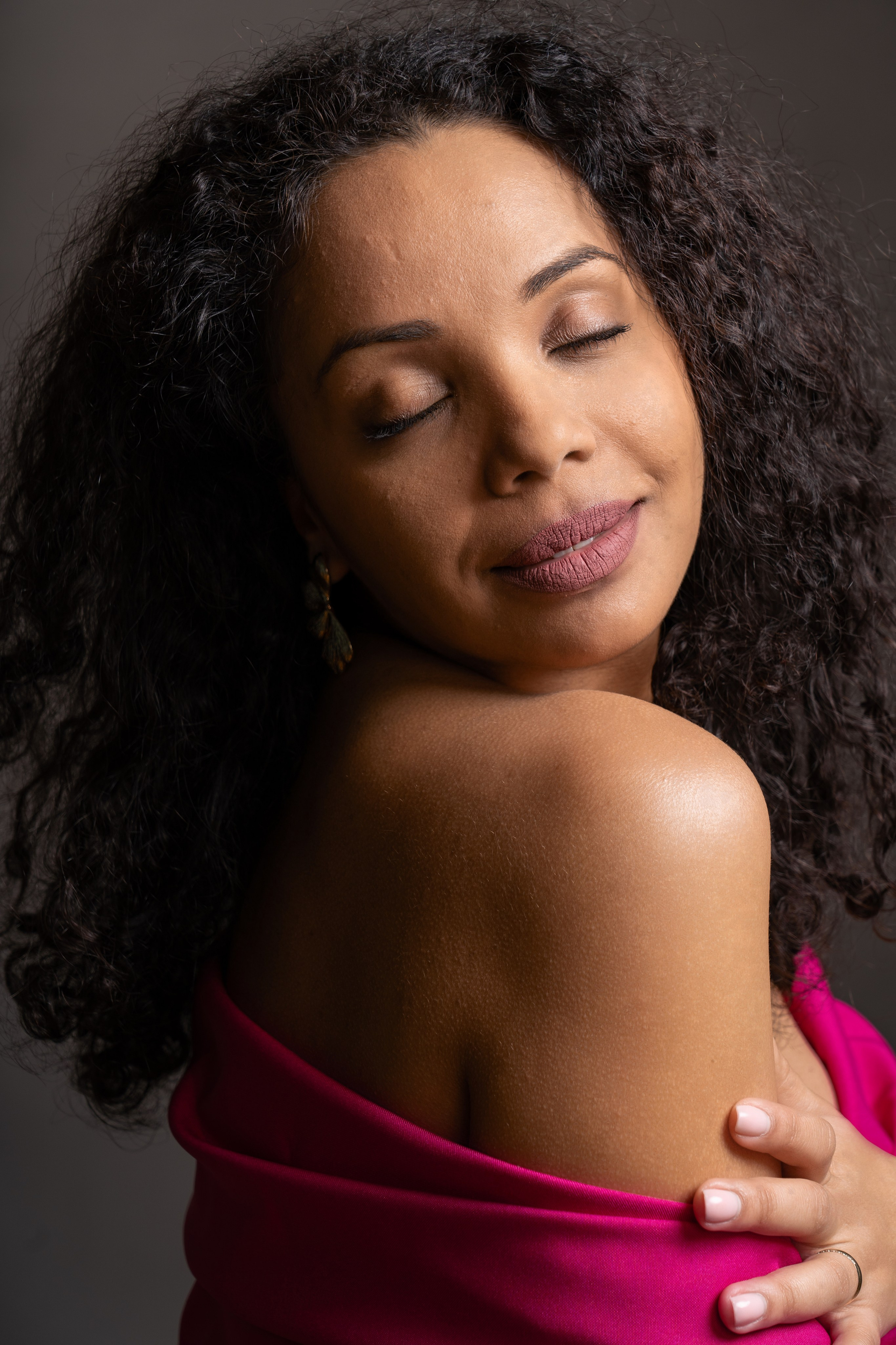 Studio Portraits. Gabriela Nita — Portrait Photographer and Videographer in Bucharest, Romania