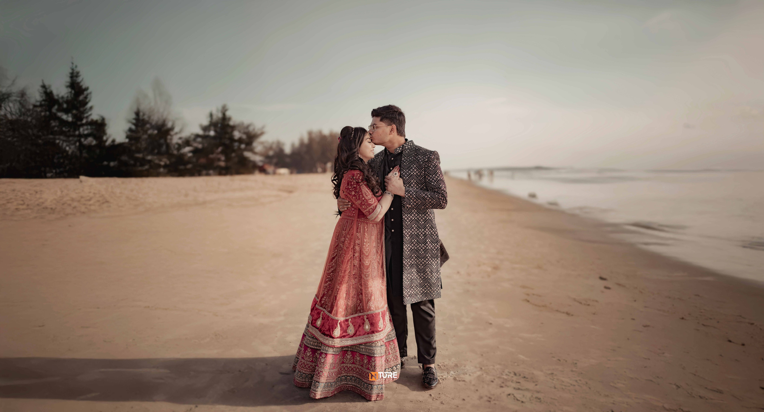 PHOTOS. NTURE WEDDING