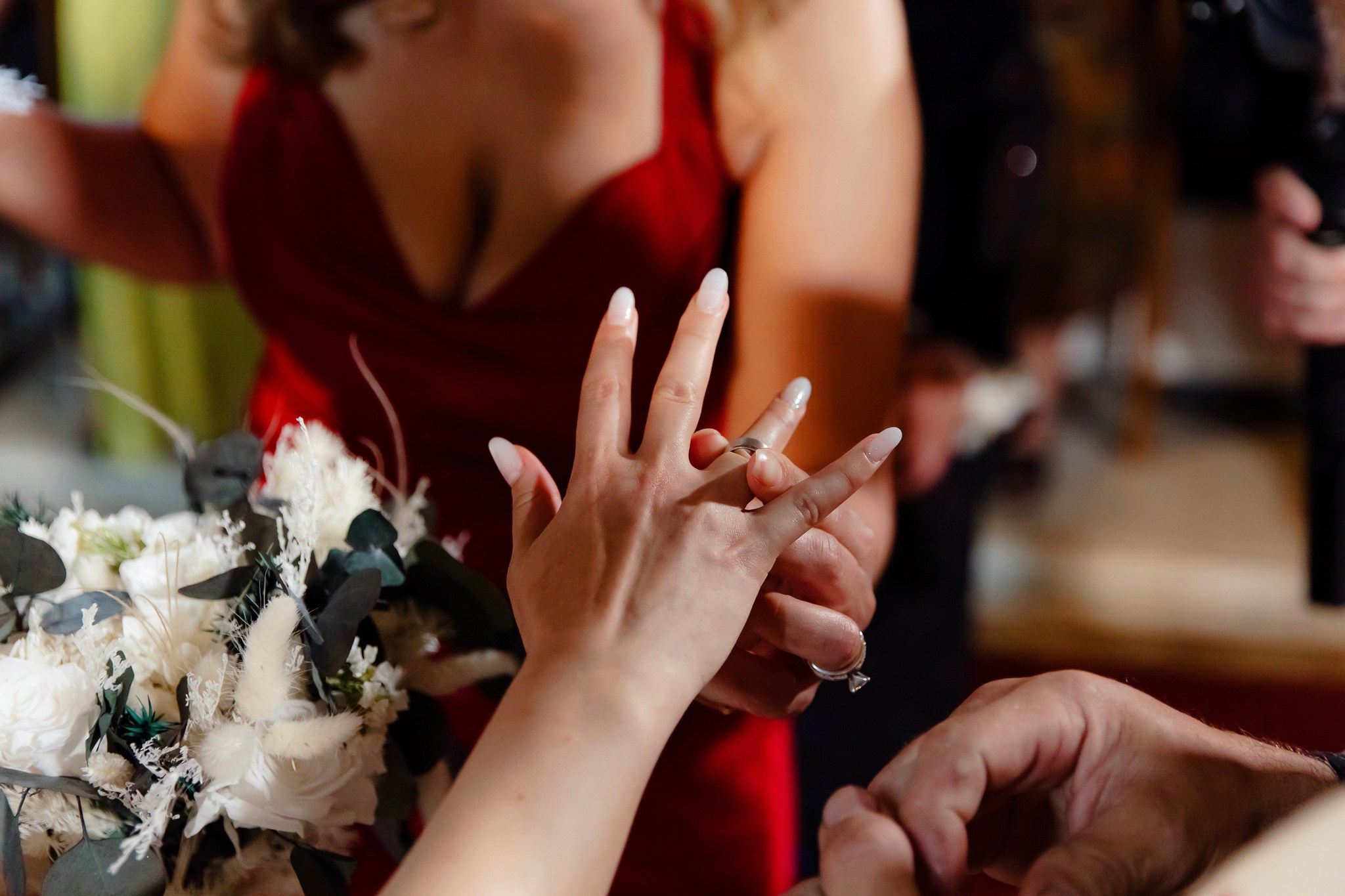 Ioana & Ionuț | Nuntă de poveste la Păstrăvăria Poiana din Mălini județul Suceava. Servicii foto-video profesionale, pentru momente de neuitat