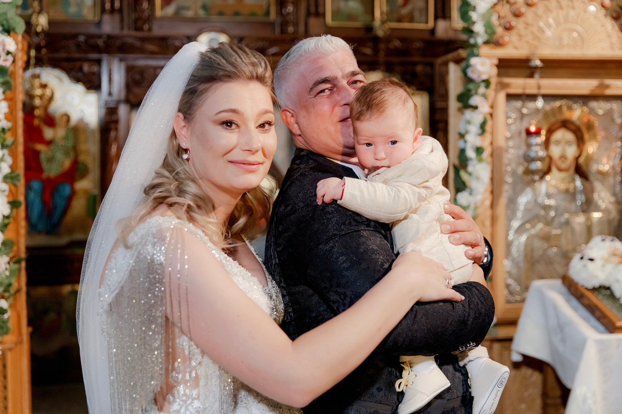 Mihai & Oana. Servicii foto-video profesionale, pentru momente de neuitat