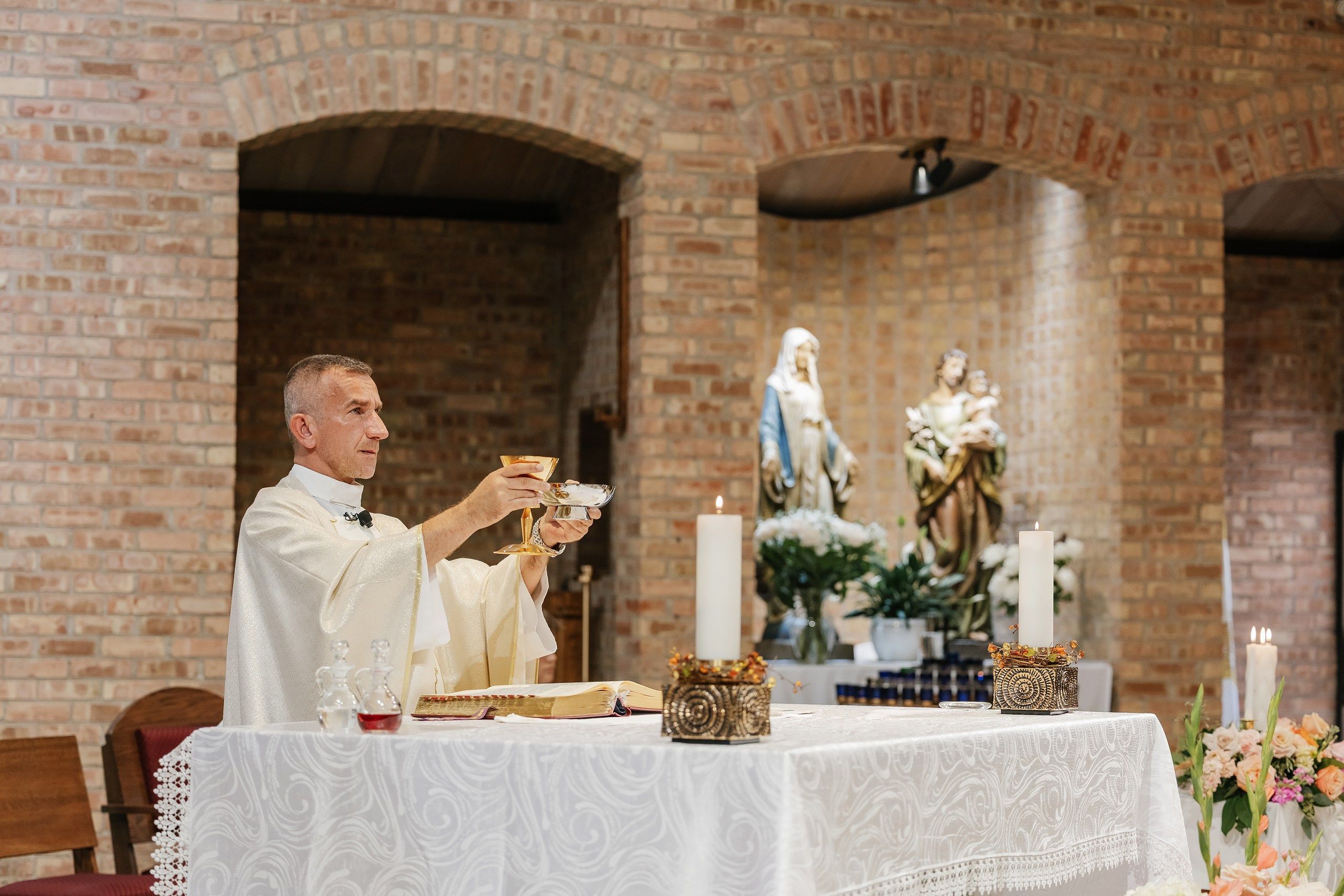 09.06.2025 Wedding. Wedding family event photographer in Chicago Nick Yushevich