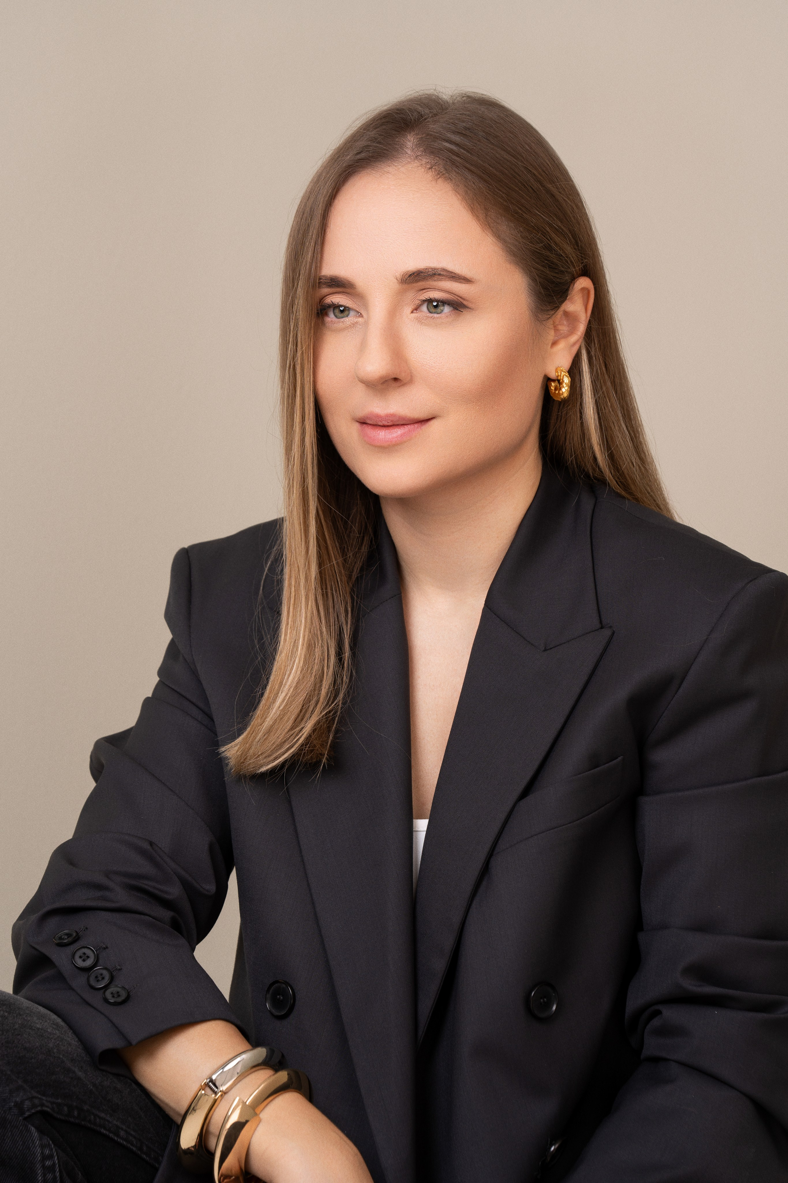 Professional Headshots Dubai — Denys Gromov. Denys Gromov