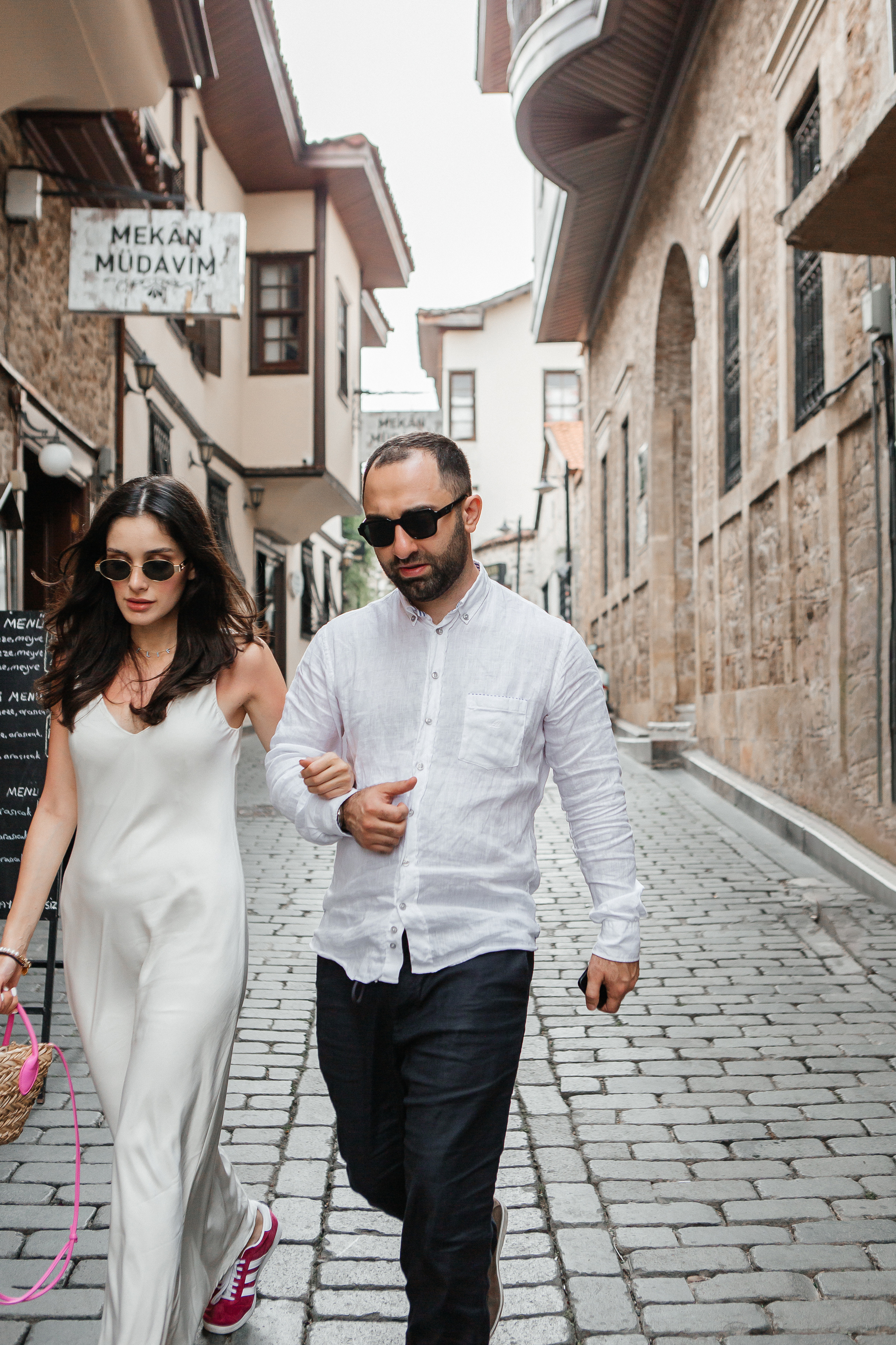 Лавстори в старом городе Анталии. Фотограф в Анталии, Кемере и Белеке