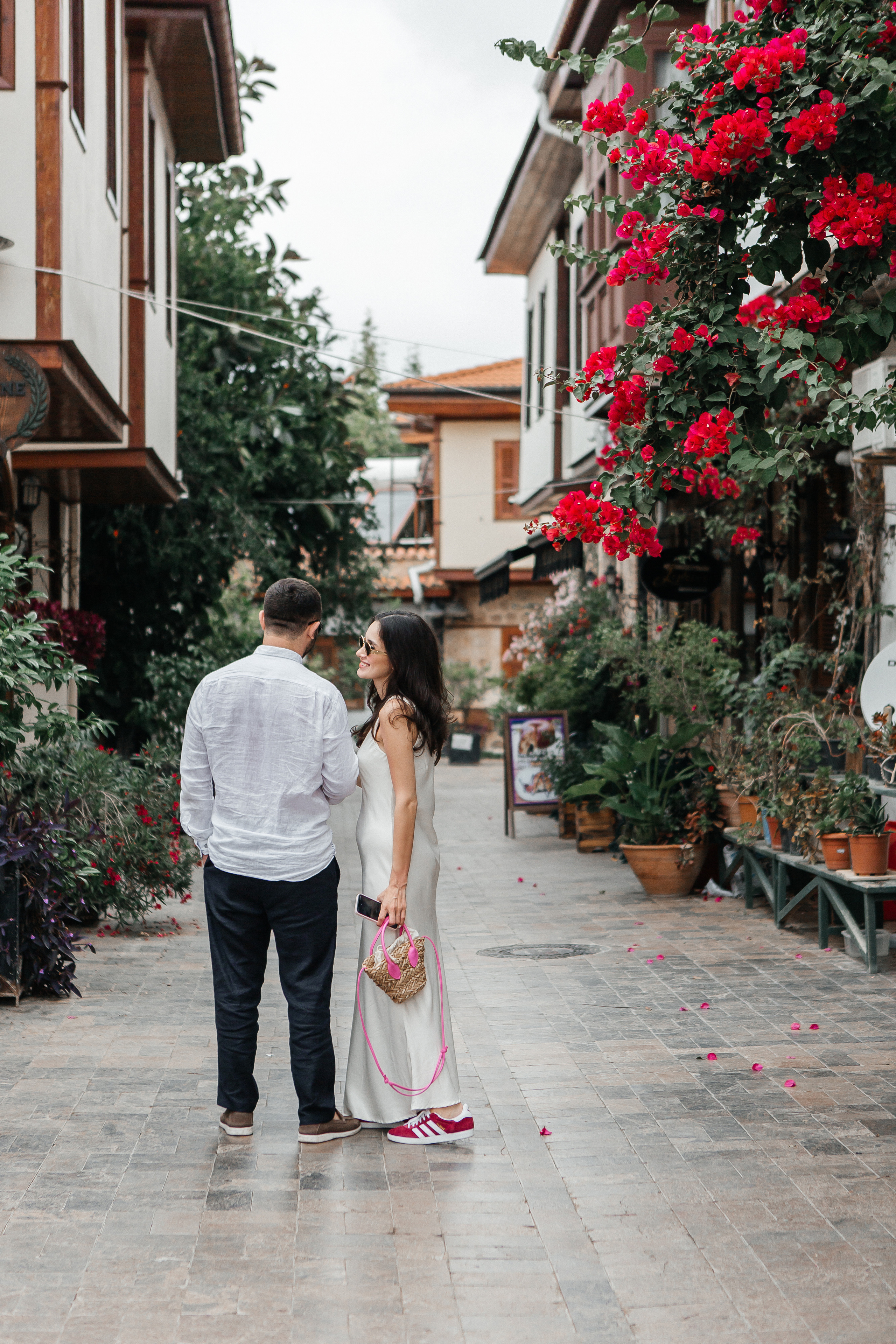 Лавстори в старом городе Анталии. Фотограф в Анталии, Кемере и Белеке