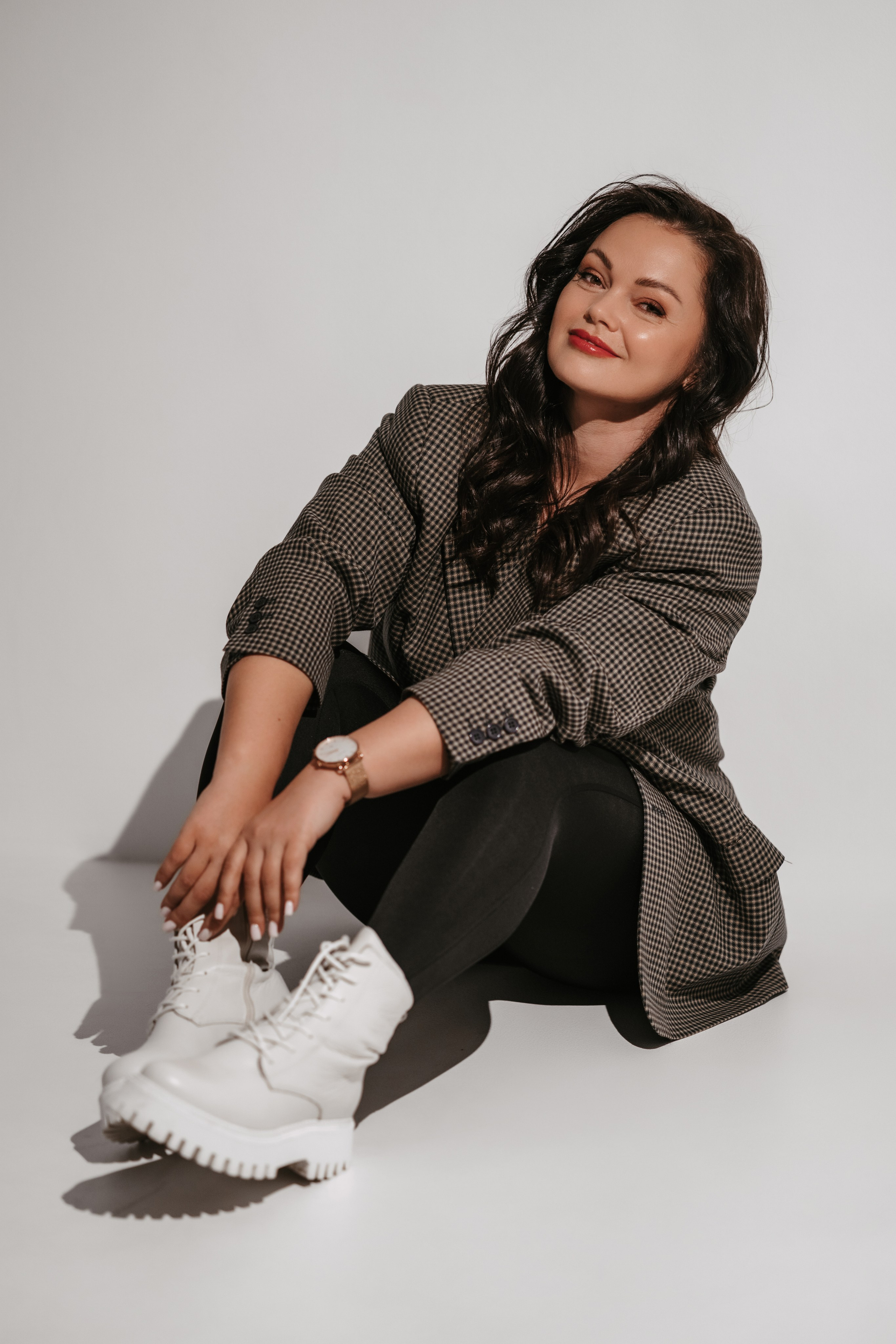 Sieviešu fotogrāfe Nadja Kraukle