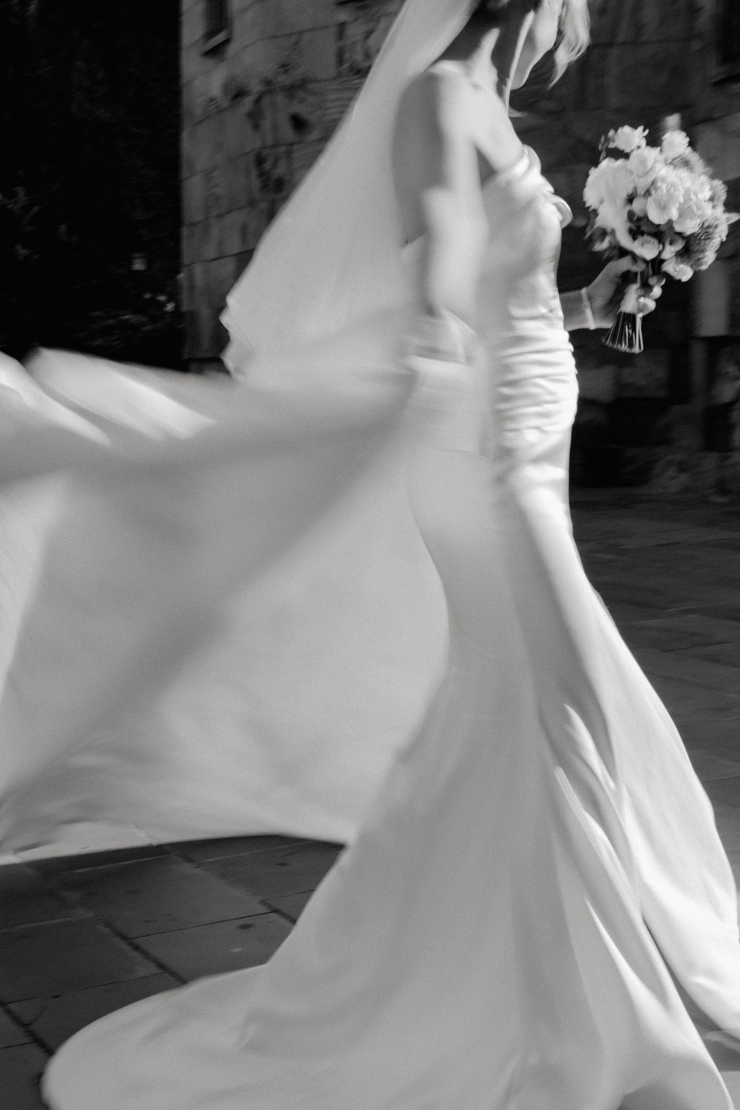 Alexandra & Koba. Photographer Anna Nazarenko