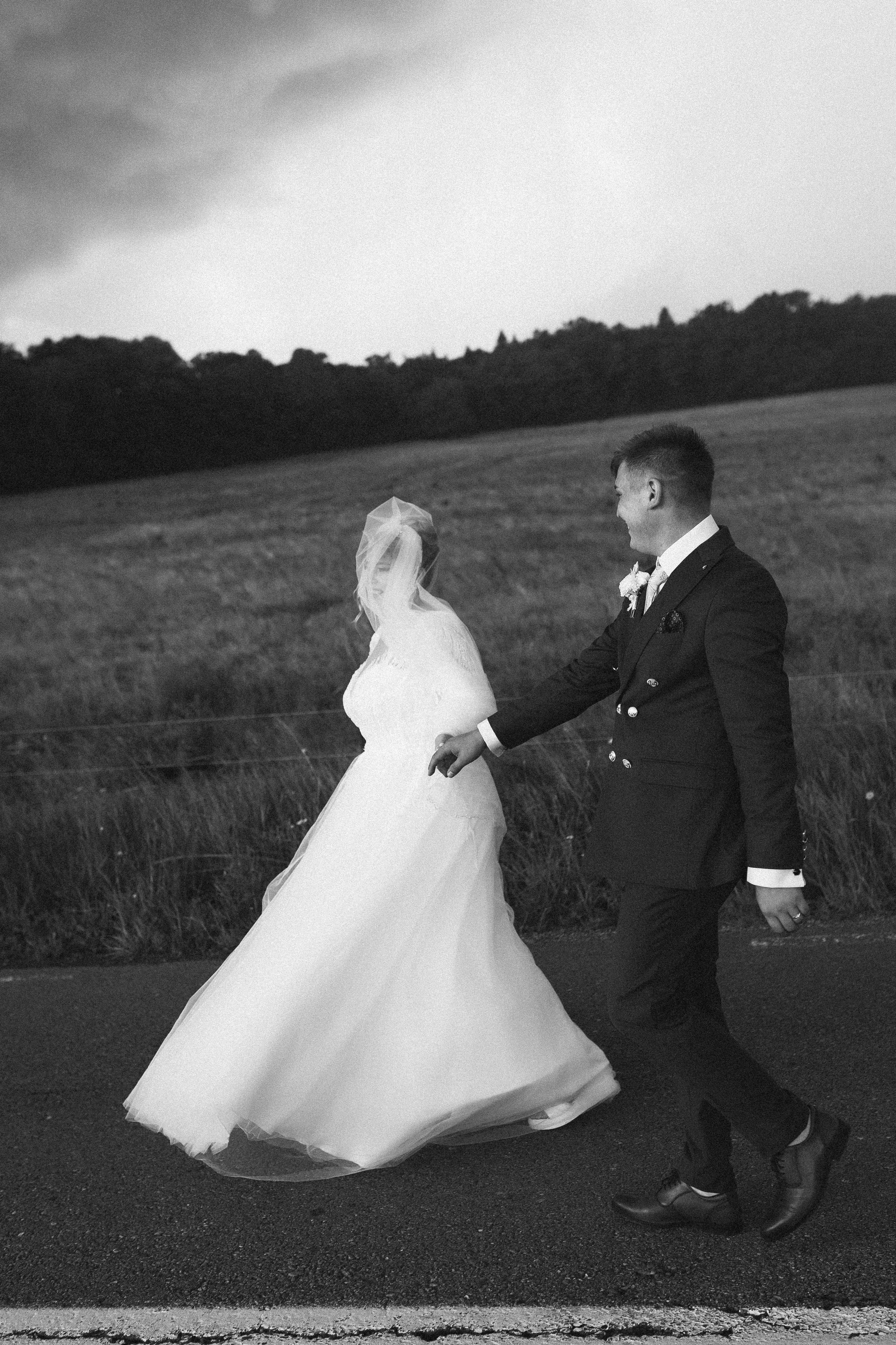 Oana & Andrei. Vlad Aconstantinesei Photographer