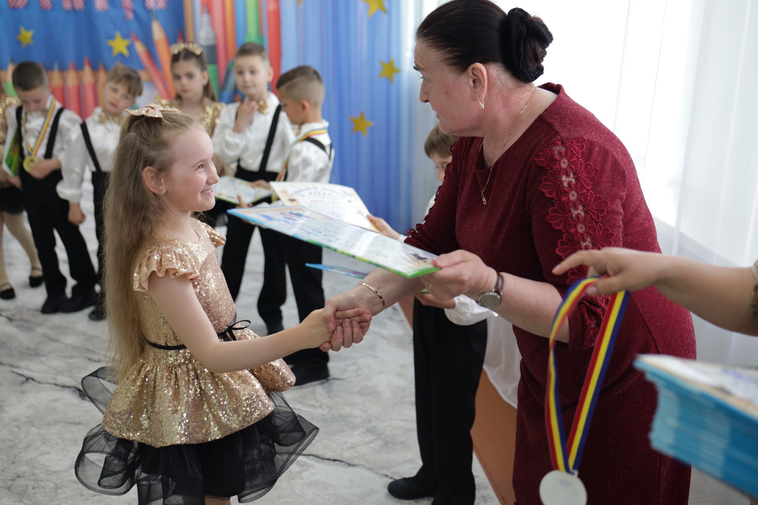 O filă de copilărie.... Alika Dia- Fotograf în Republica Moldova, Strășeni