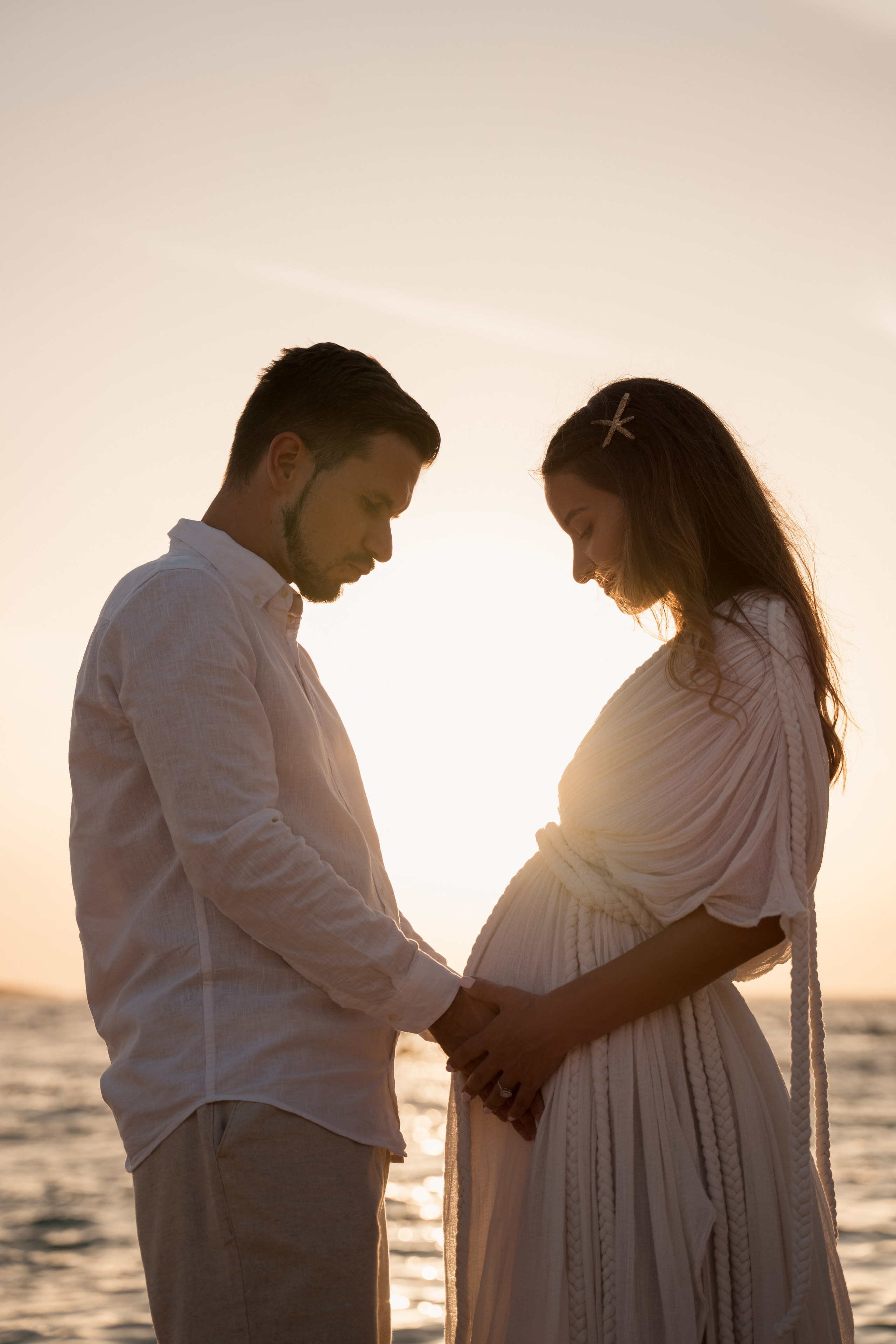 Golden Hour Glow. Angela Iakovleva — Family Photographer in Dubai