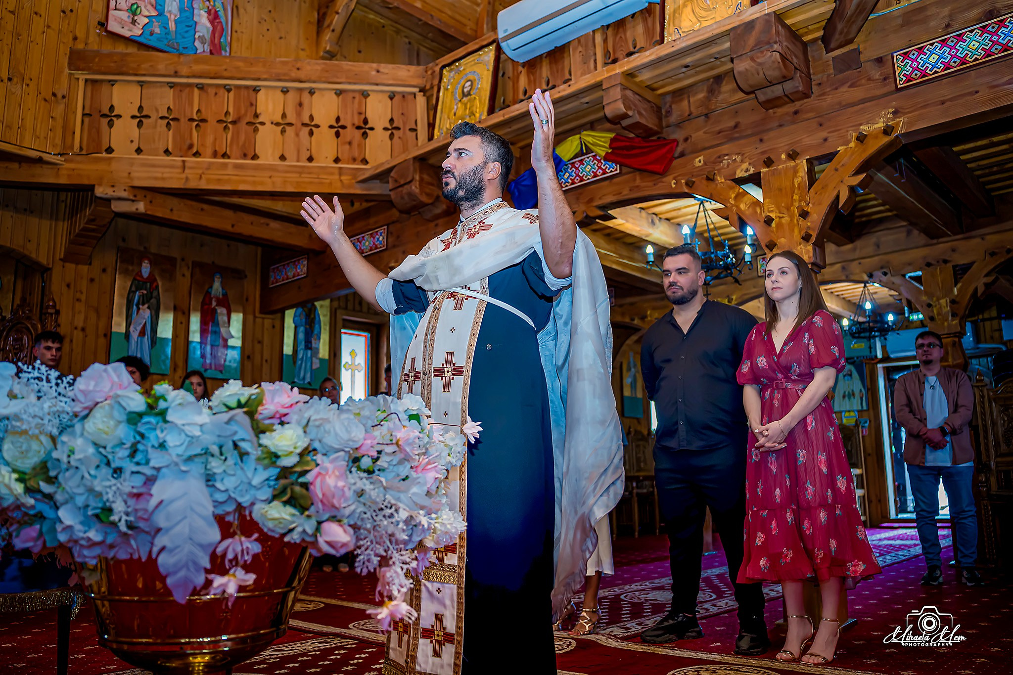 Fotograf botez Constanta. Servicii foto video Bucuresti. MCM Happy Studio – Fotograf & Videograf Evenimente | Nuntă & Botez