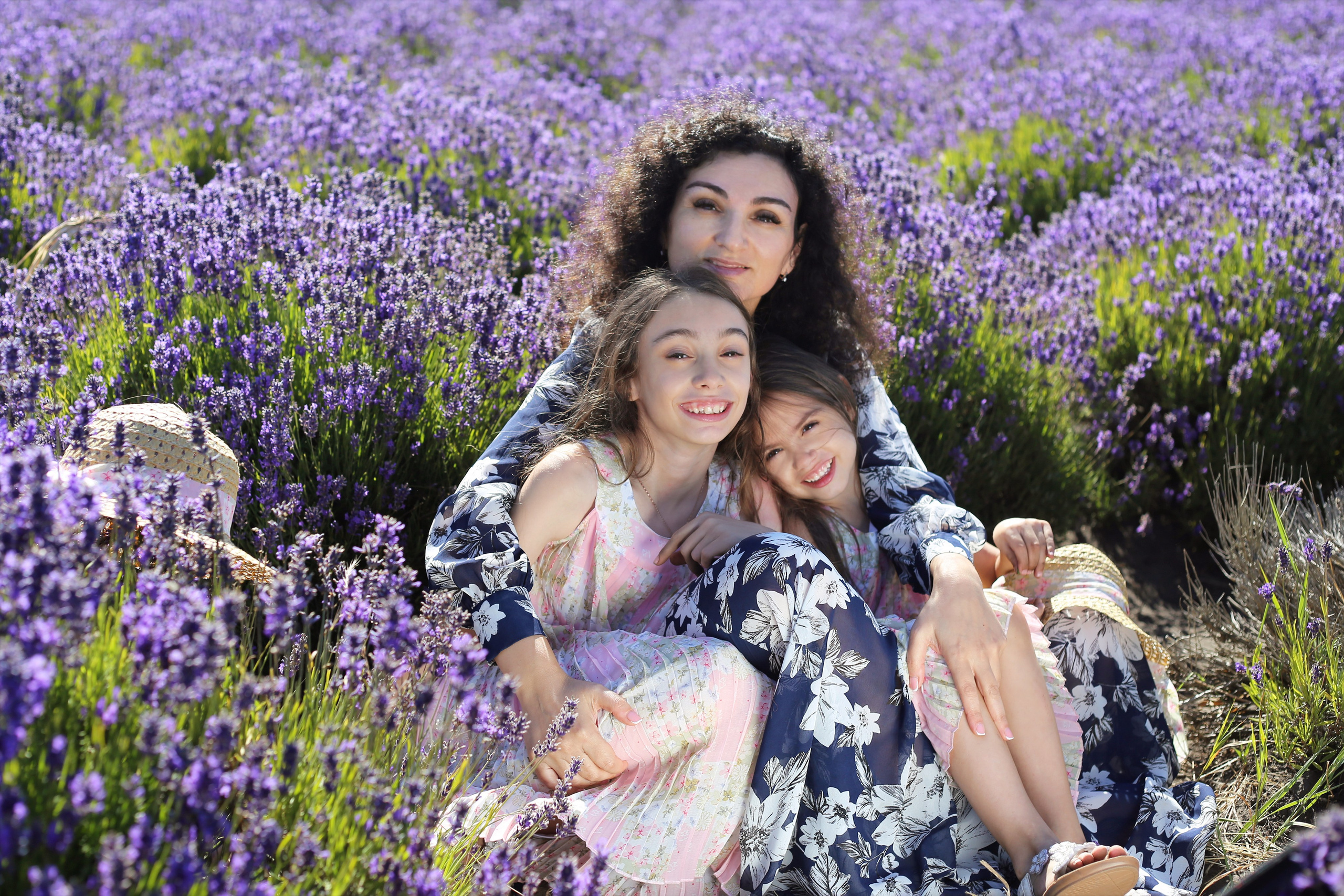 Summer. YuAnna studio. Family & Kids Photographer in Seattle area, located in