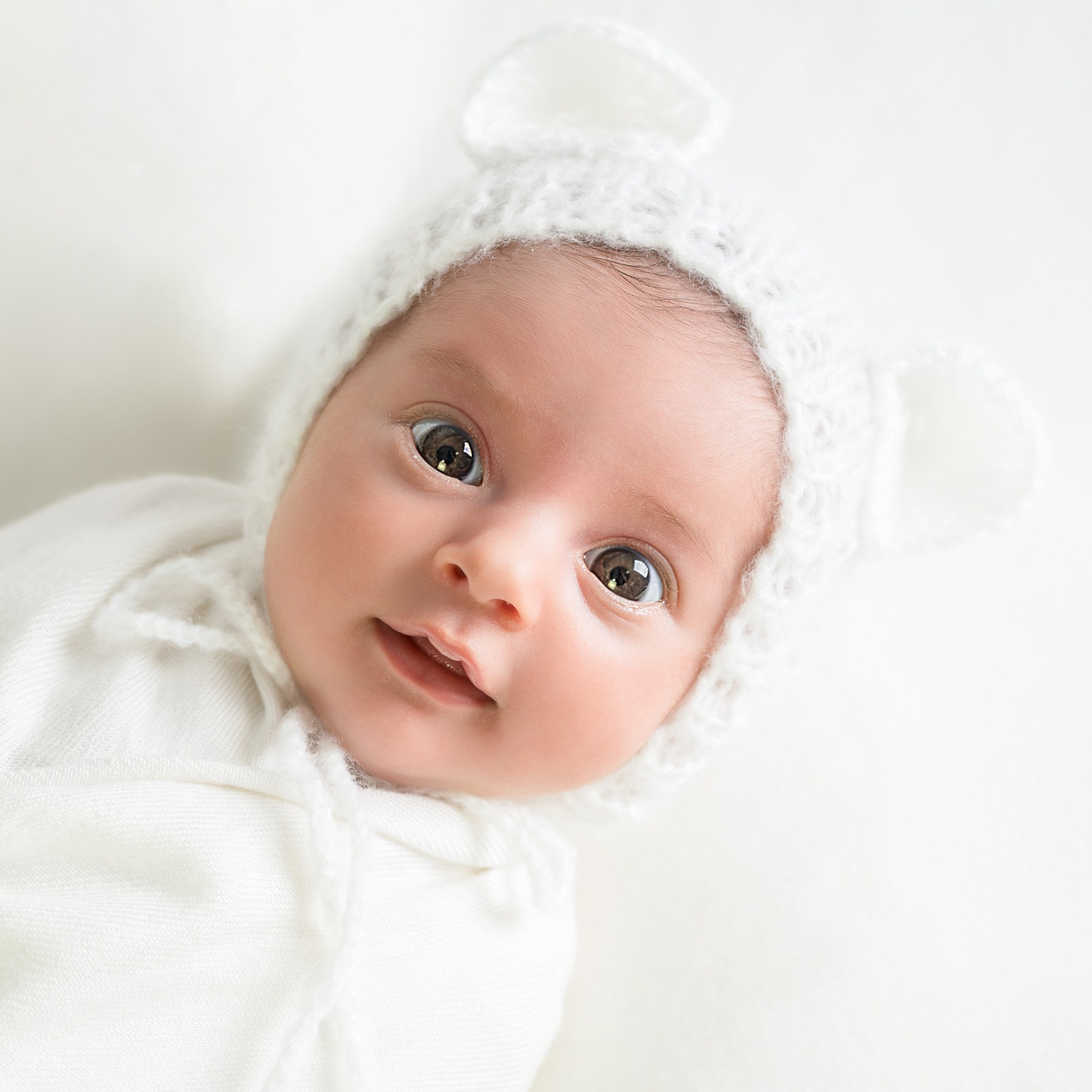 Newborn 2025. Svitlana Miahka fotografa a Genova