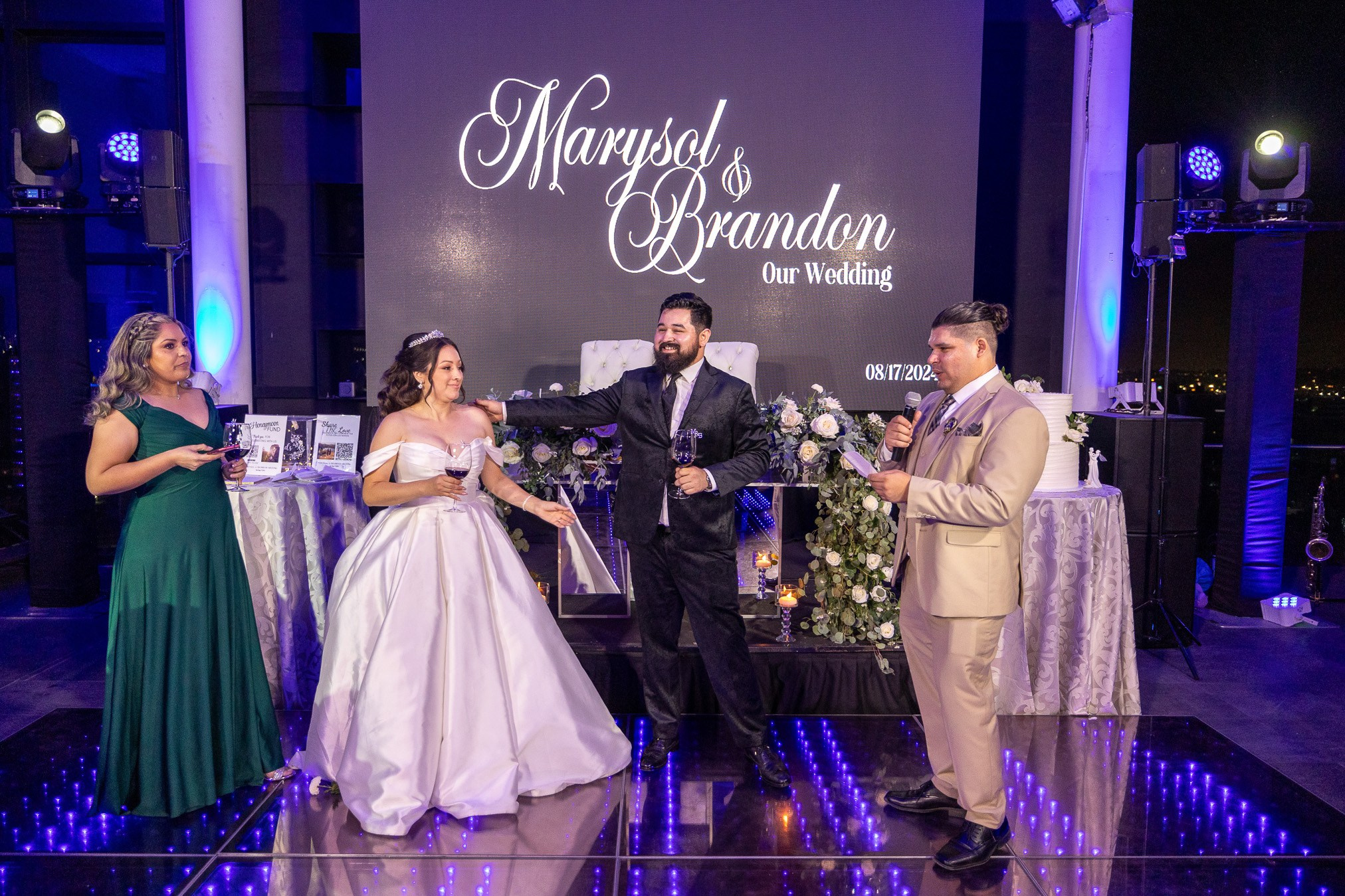 Torre Cosmopolitan Boda Tijuana Marysol y Brandon. Estudio de fotografia en Tijuana