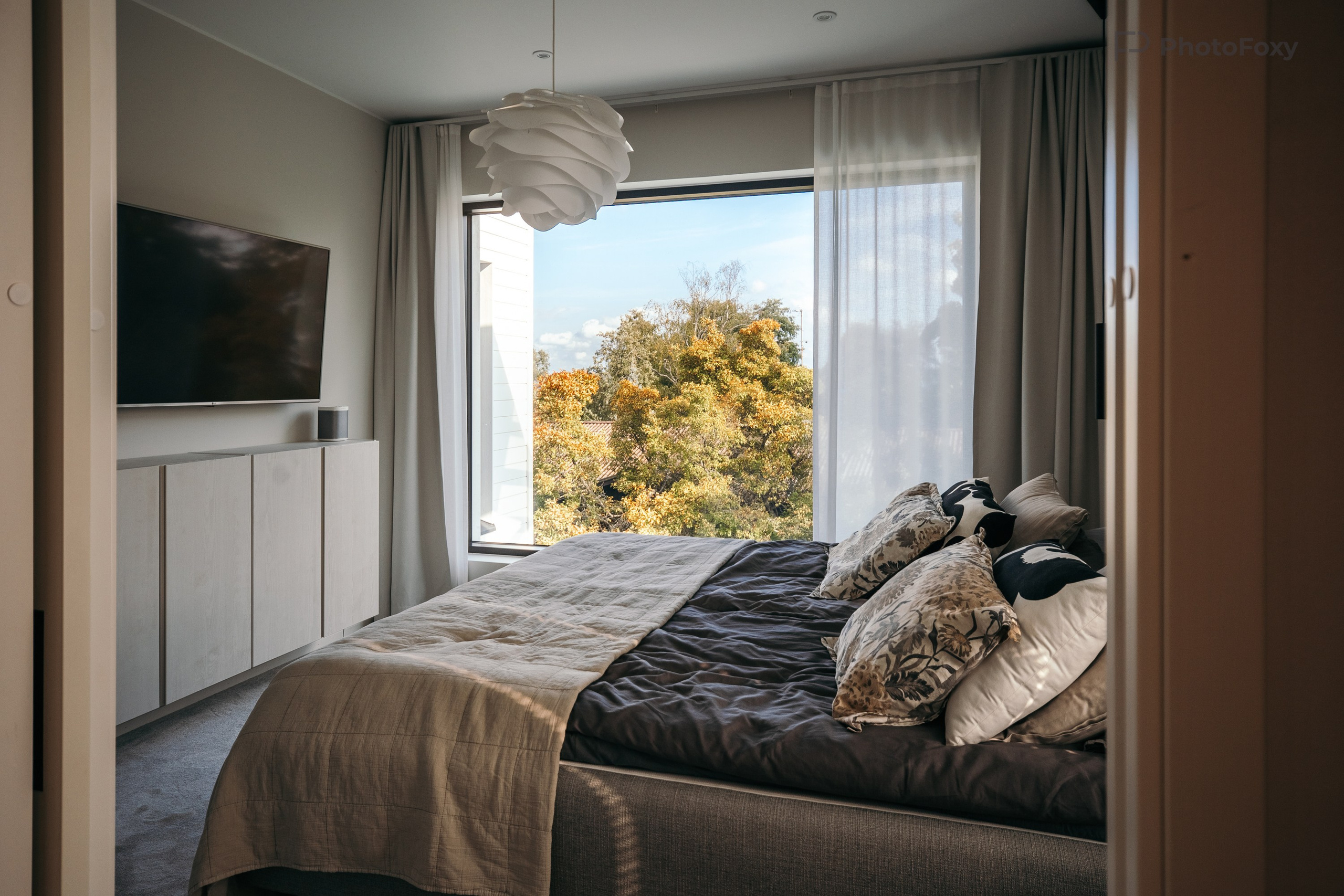 Skandinaavinen lämpö. Valokuvaaja Lahti, Helsinki Elena Salonen