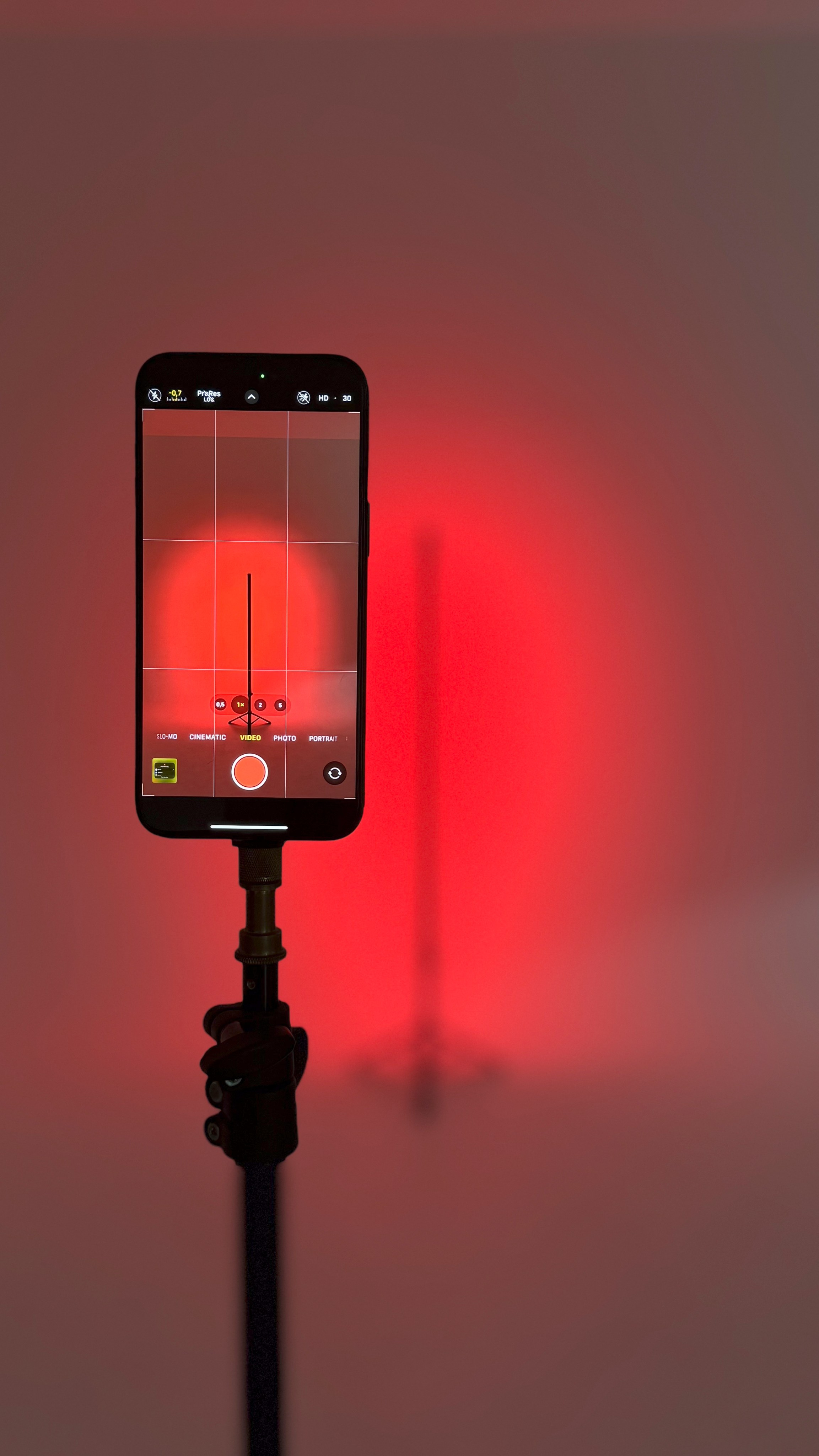 Video Workshop. Video filmēšana un veidošana ar telefonu, filmēšanas kursi