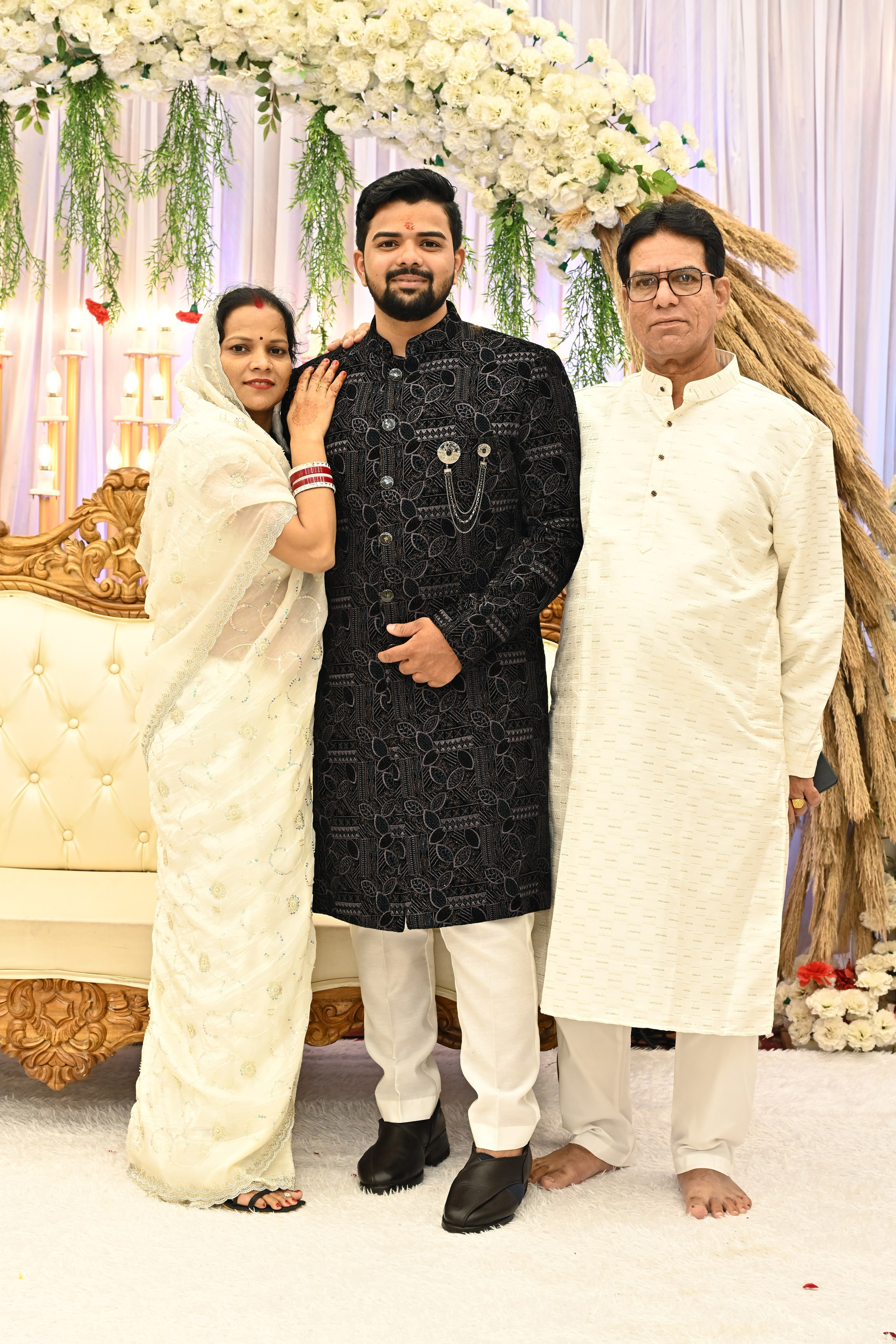 Vivek & sunanda. “Ajay Digital Photo Studio — Capturing Timeless Wedding Moments”