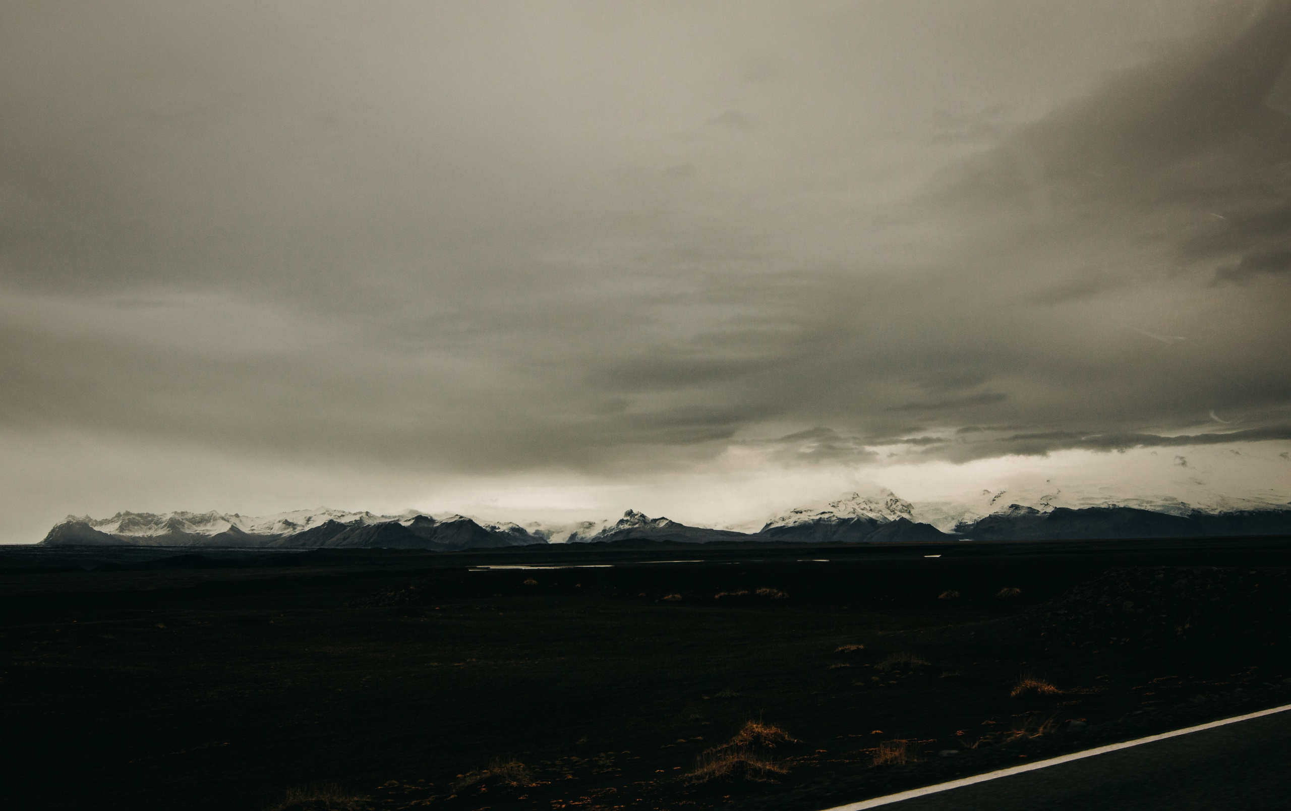 B & A. Fotograf Nunta Iasi - Hearts & Pictures