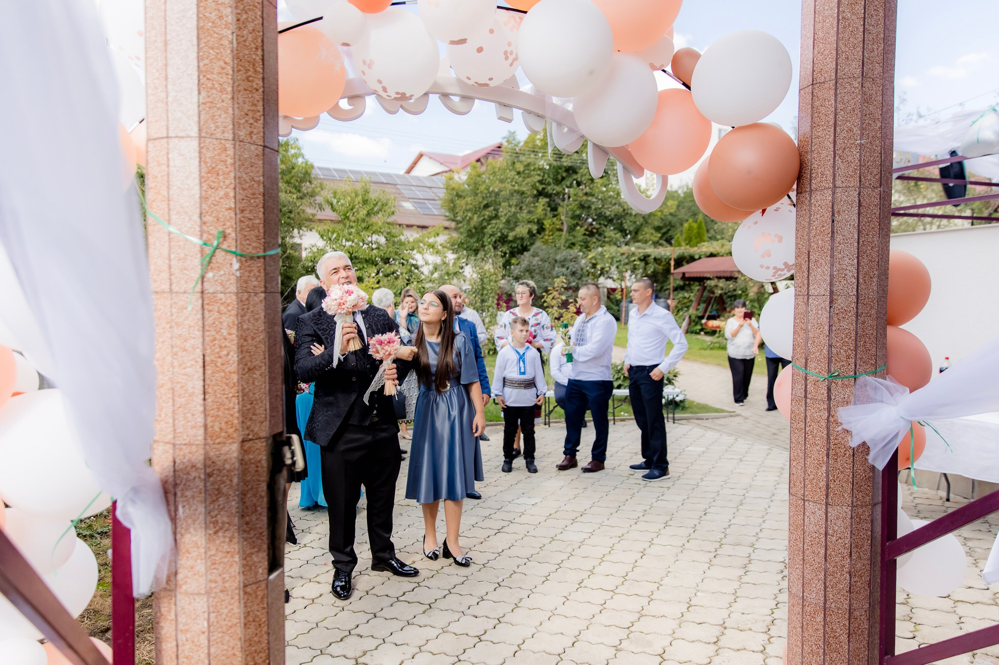 Mihai & Oana. Servicii foto-video profesionale, pentru momente de neuitat