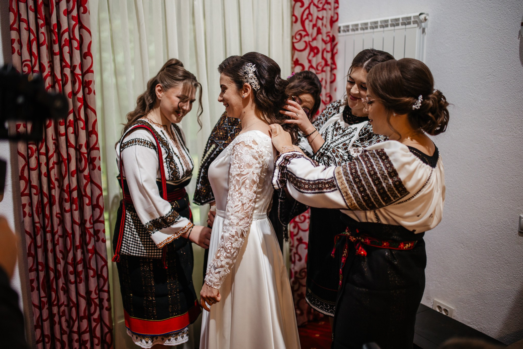 Nunta de Poveste la Sucevița: Cristi și Andreea. Servicii foto-video profesionale, pentru momente de neuitat