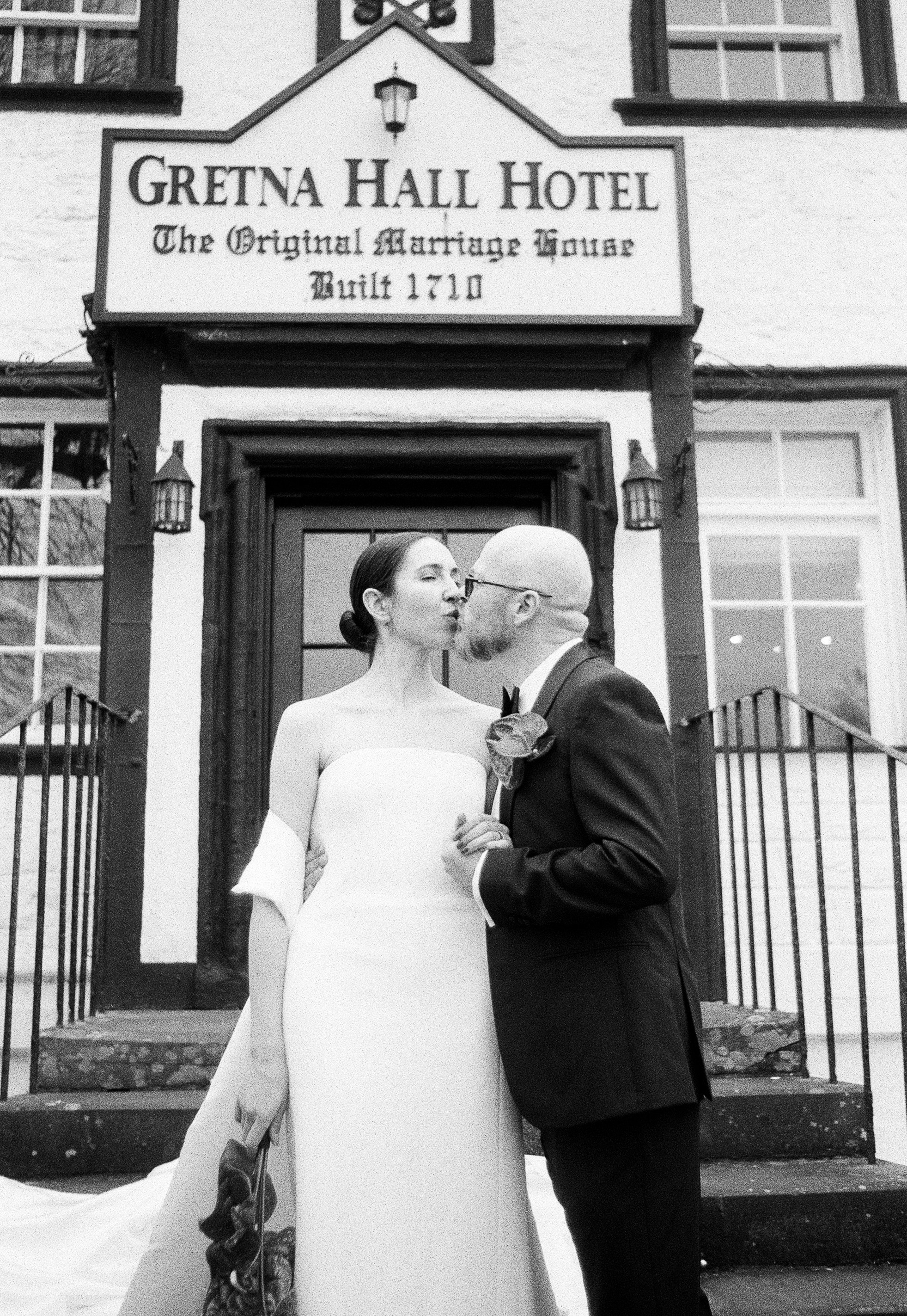 Wedding on Black n White Film. Molfar Visuals