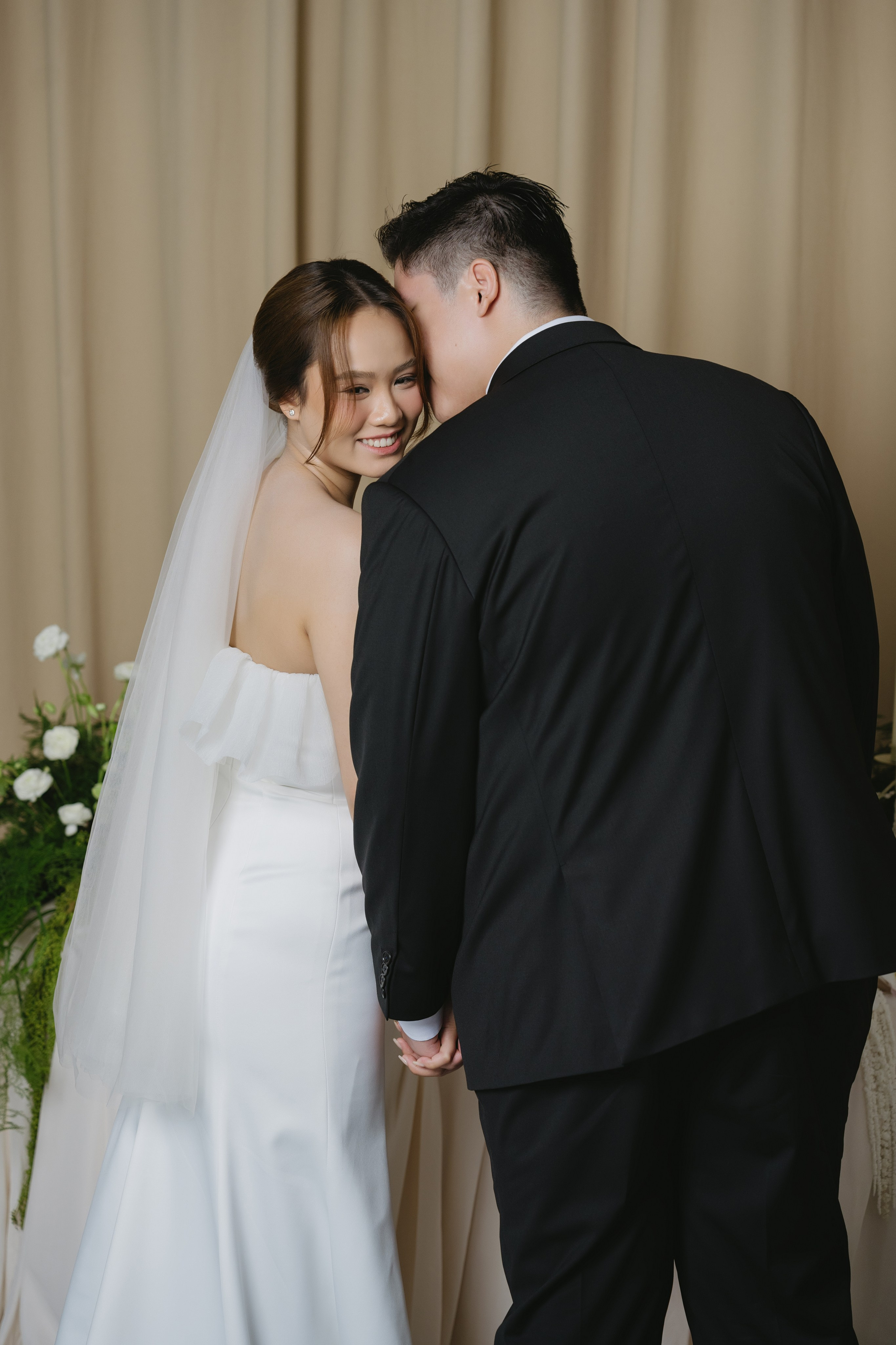 DANG & NGHI wedding photoshoot in studio. Anns wedding photography