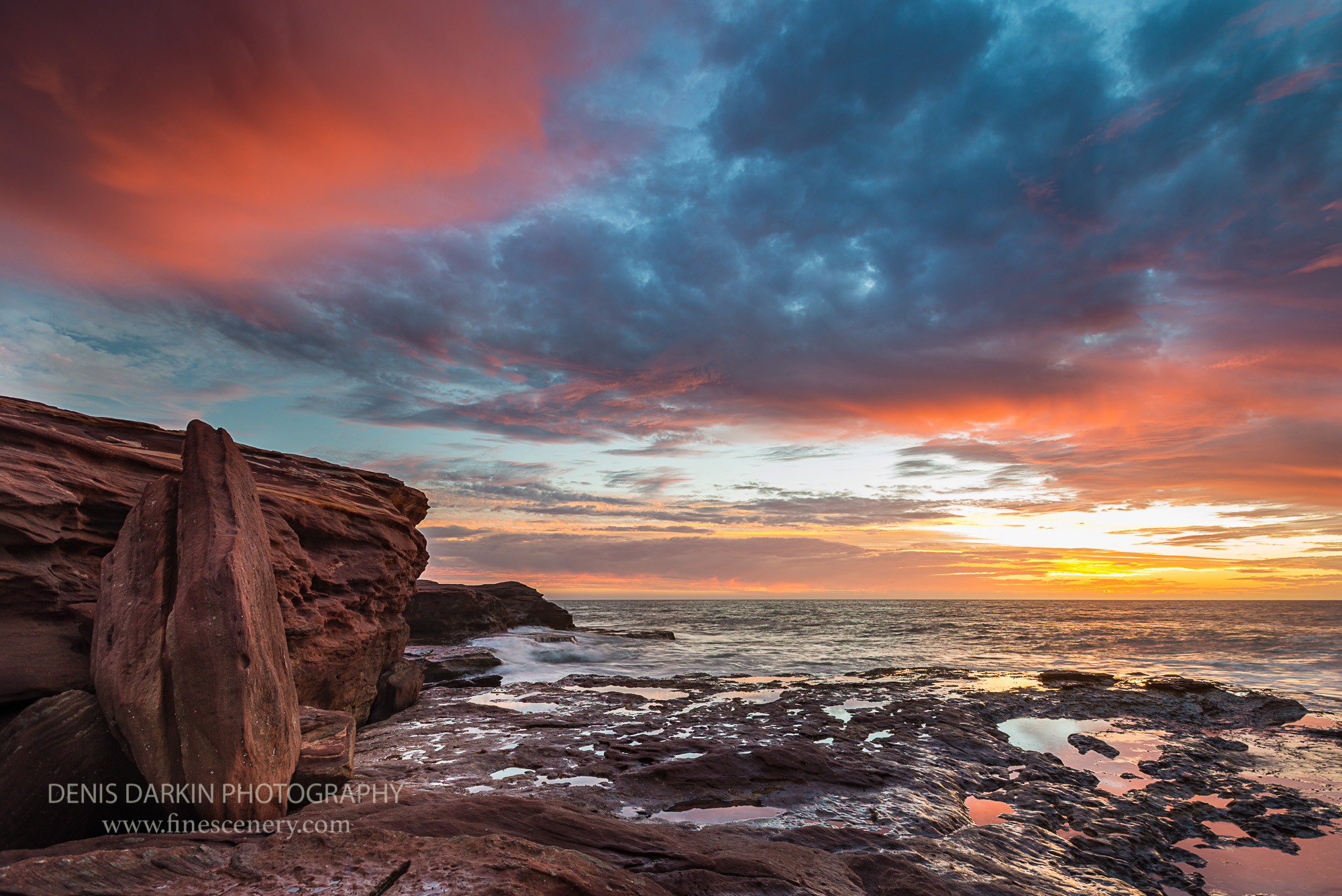Sunset at Red Bluff, Kalbarri, Western Australia.Red bluff beach, ocean, sunset, after storm, surge, sunset