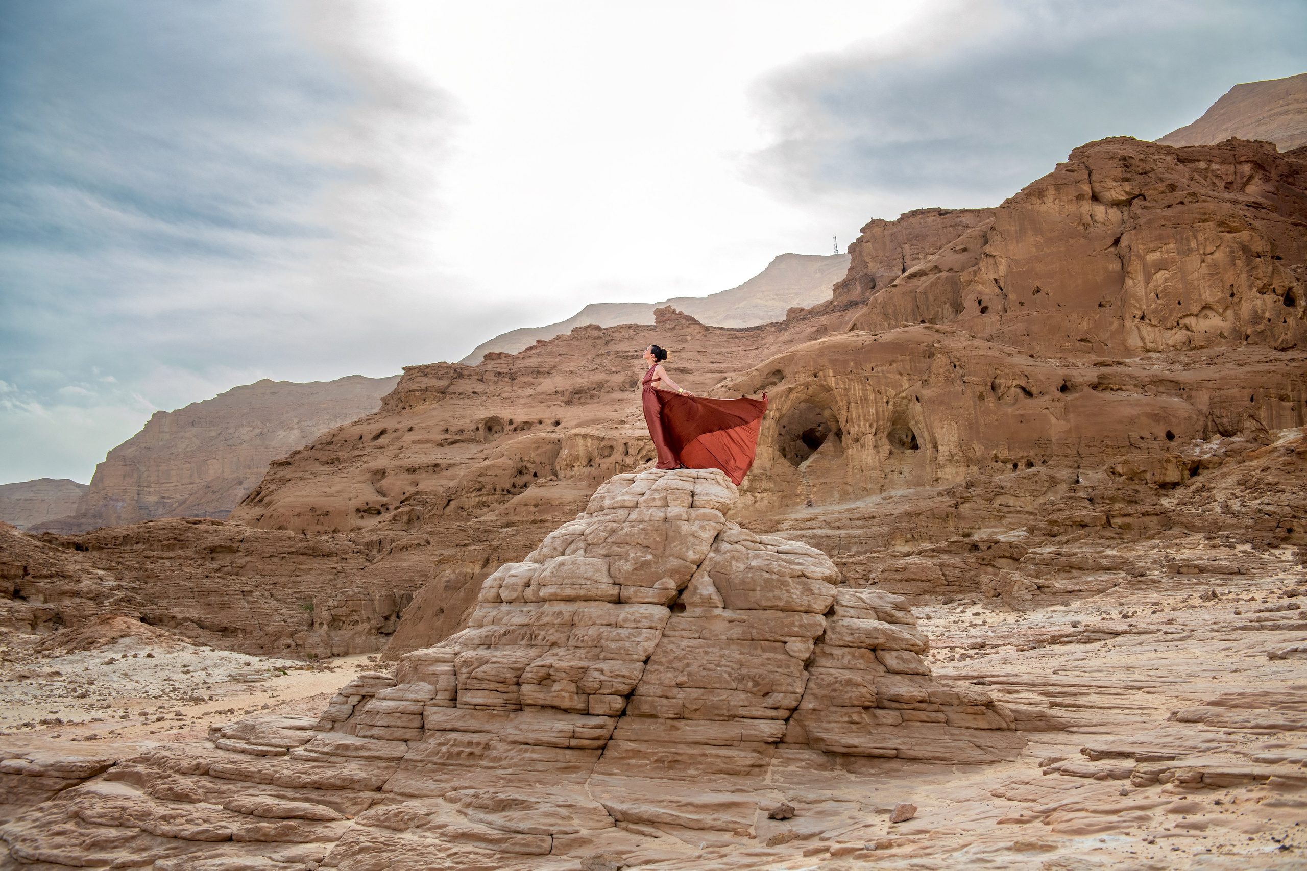 Family photoshooting in the Timna park_Laura&family. Family children pregnancy love stories photographer in Eilat Israel Olga Amchislavsky