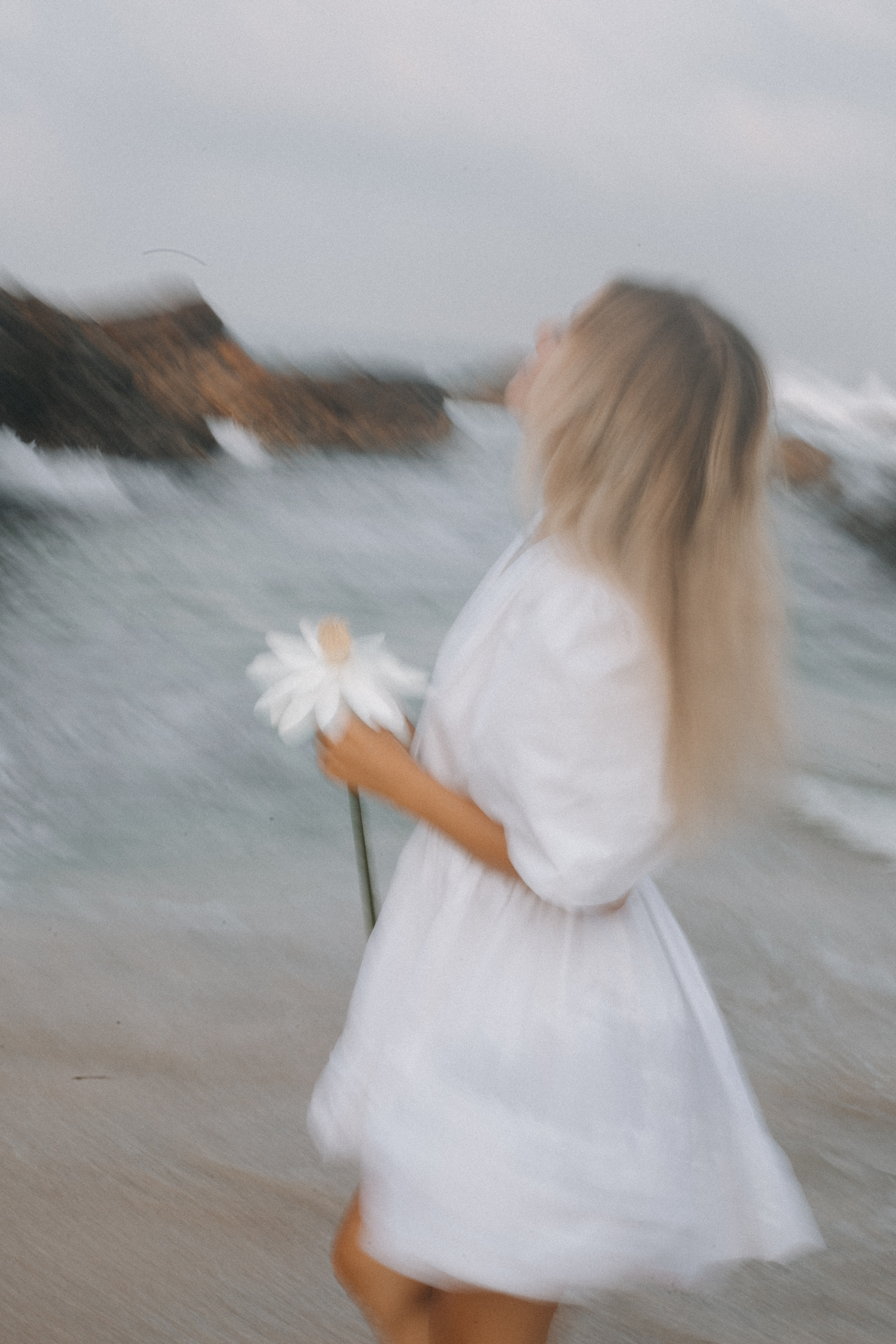 Lotos. Wedding photographer Mexico Sayulita Puerto Vallarta Punta Mita Cabo