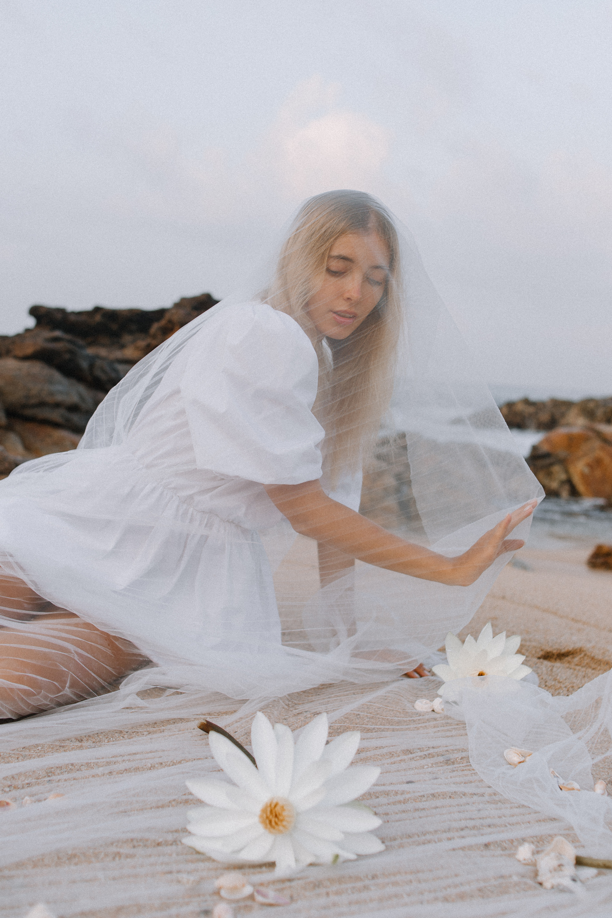 Lotos. Wedding photographer Mexico Sayulita Puerto Vallarta Punta Mita Cabo