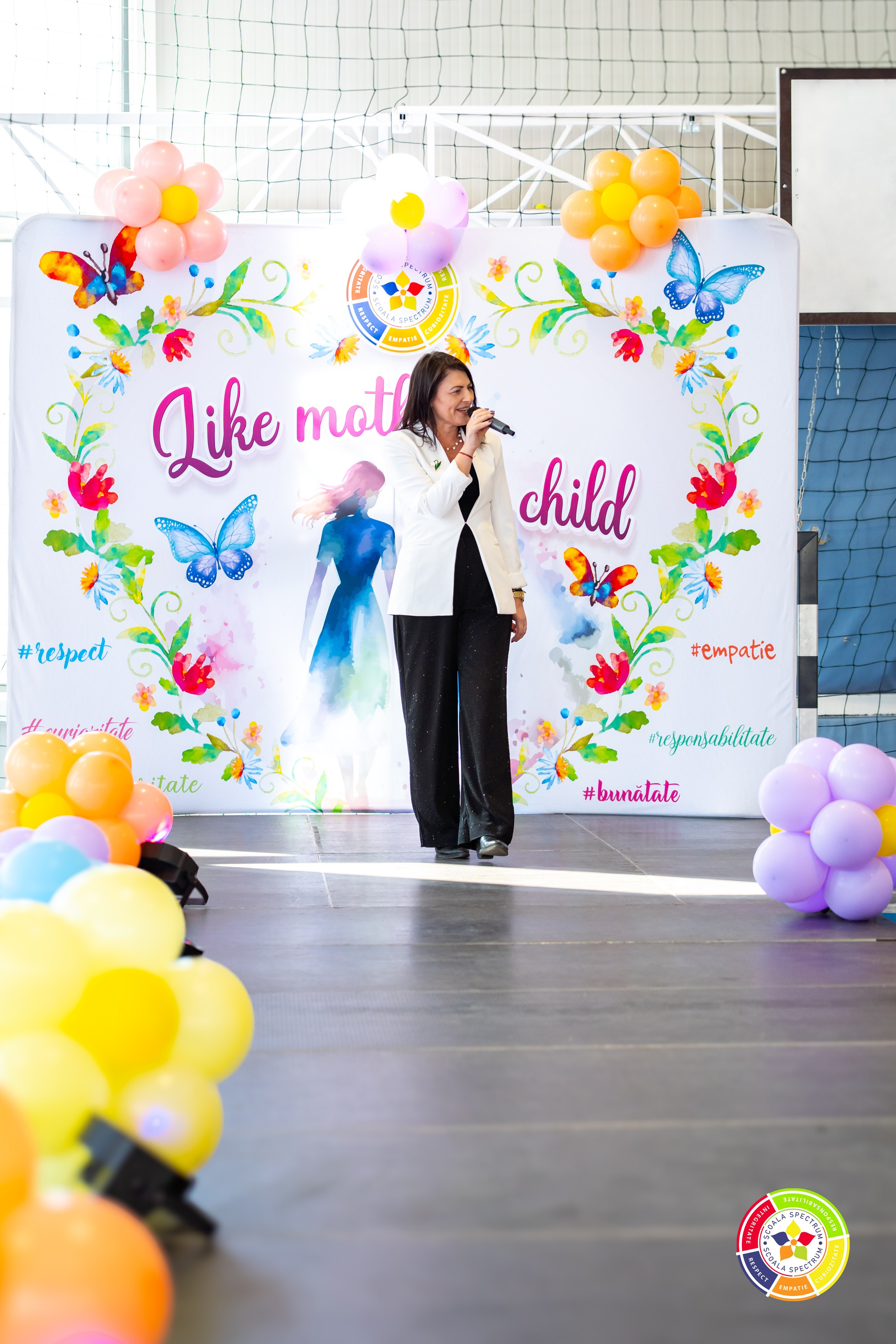 Spectrum “Like Mother, Like Child”. Adelinne — fotograf profesionist în Constanța pentru familii, bebeluși și evenimente