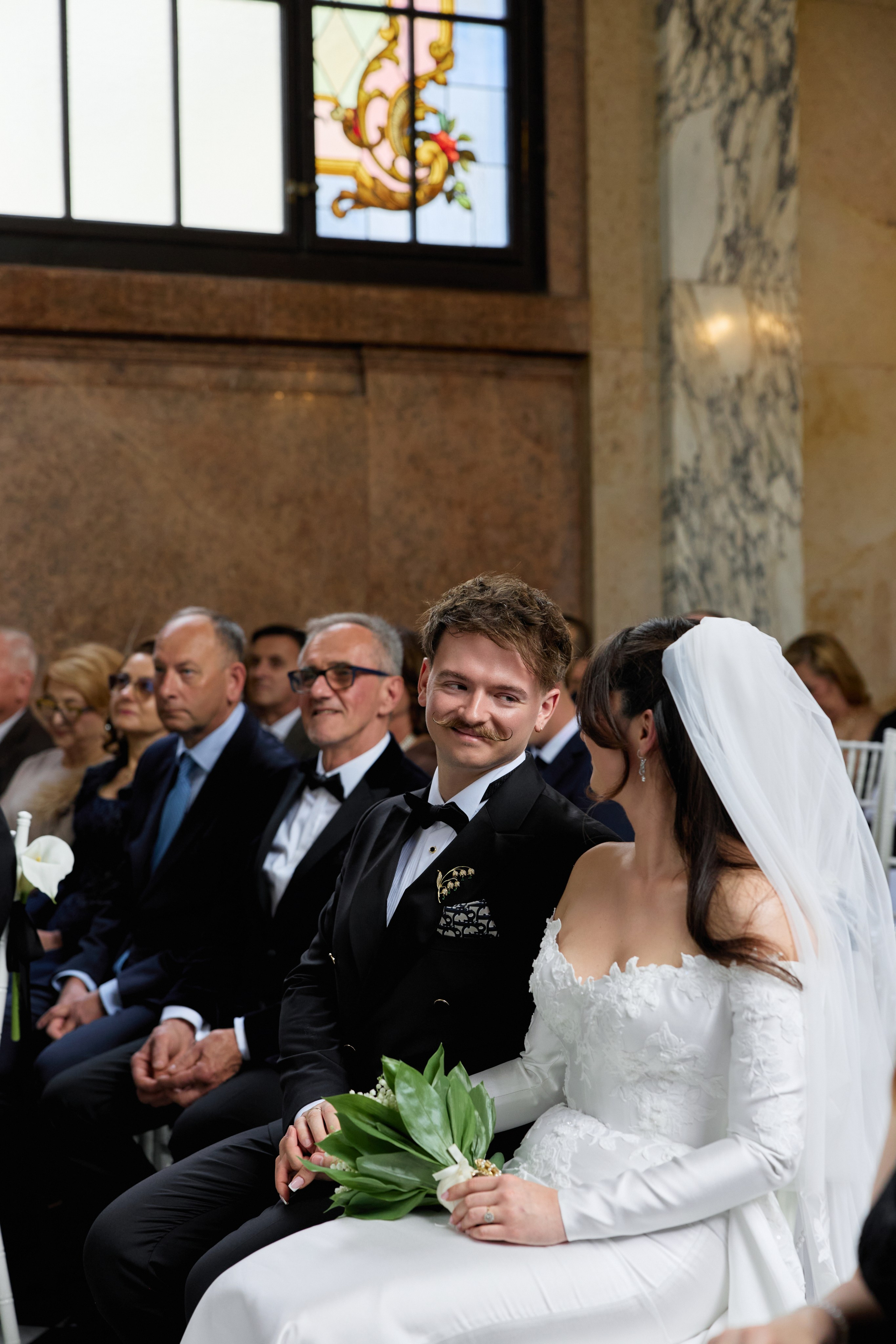 Wiktoria & Kacper. Pałac Goetz. Fotograf ślubny i rodzinny w Krakowie Yana Klymova