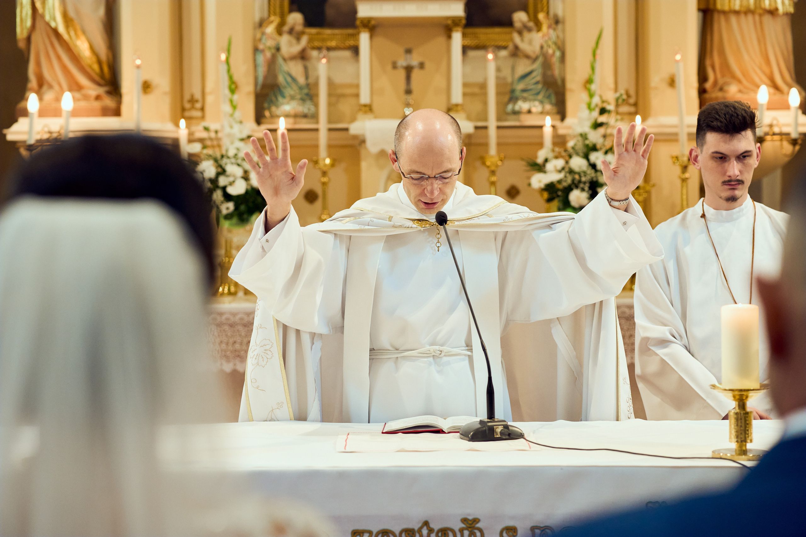 Svadobny fotograf svadobny fotograf cena kameraman na svadbu cena. Fotograf kameraman na svadbu Bratislava Banská Bystrica Сelé Slovensko svadobný kameraman