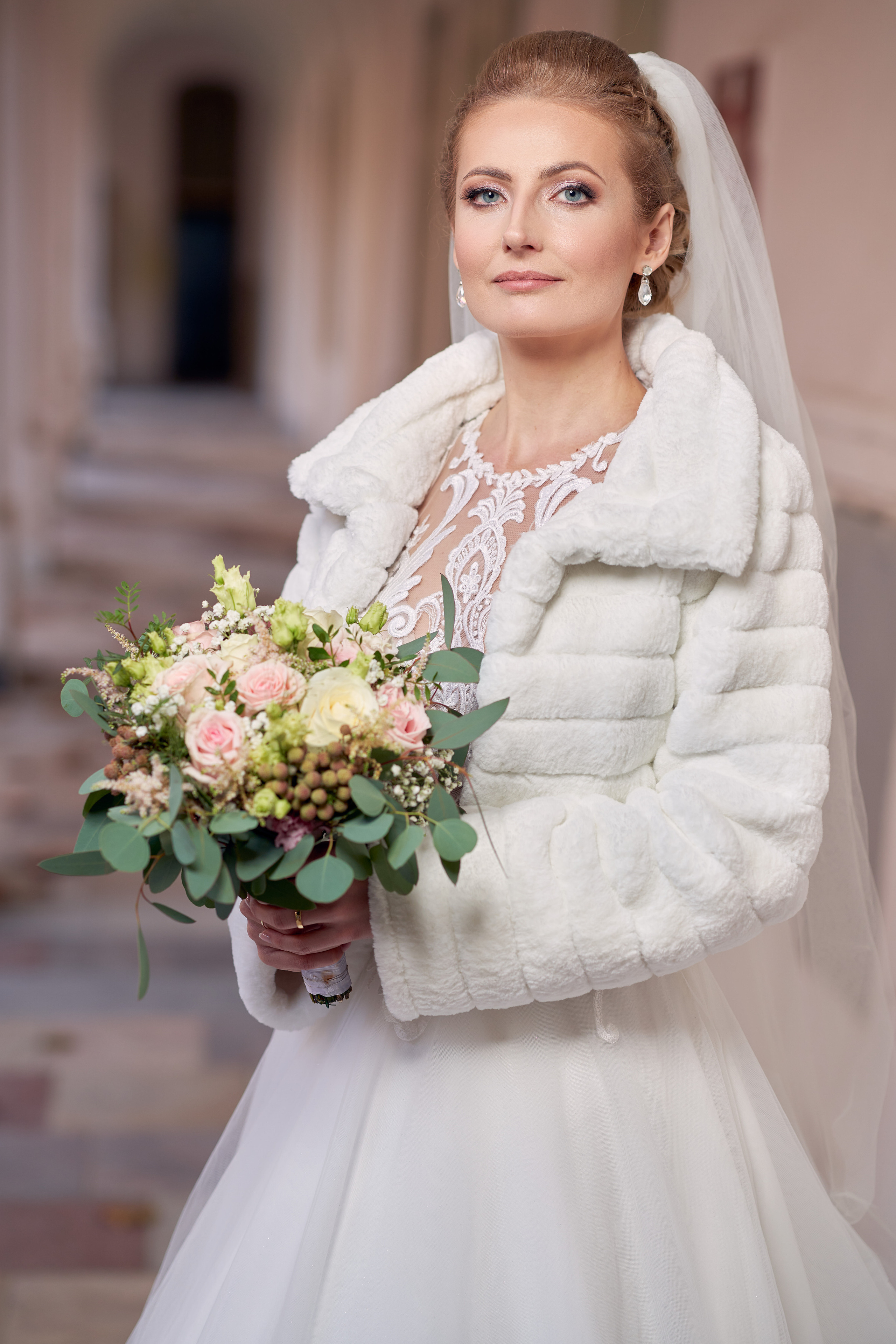 Svadobny fotograf svadobny fotograf cena kameraman na svadbu cena. Fotograf kameraman na svadbu Bratislava Banská Bystrica Сelé Slovensko svadobný kameraman