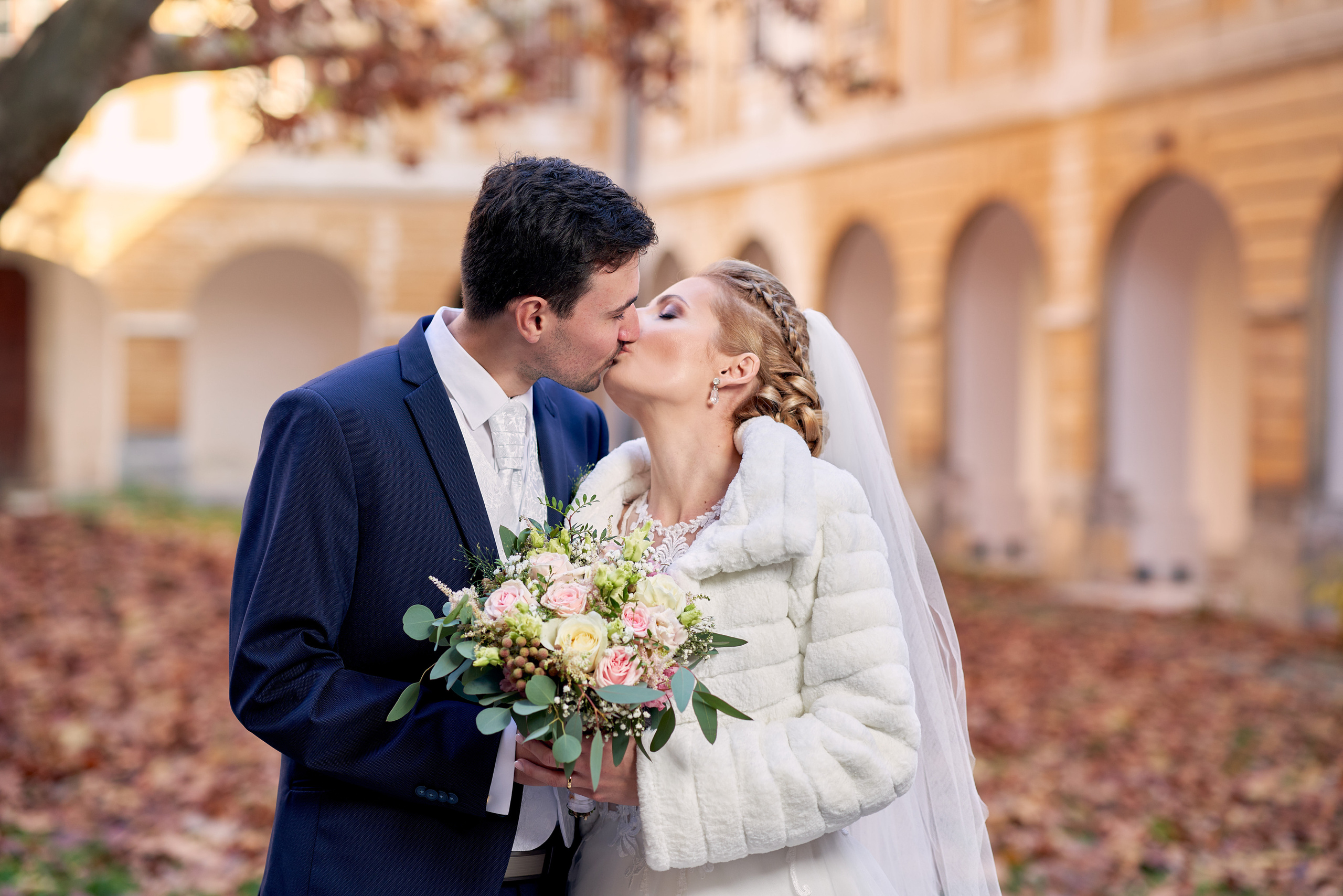 Svadobny fotograf svadobny fotograf cena kameraman na svadbu cena. Fotograf kameraman na svadbu Bratislava Banská Bystrica Сelé Slovensko svadobný kameraman