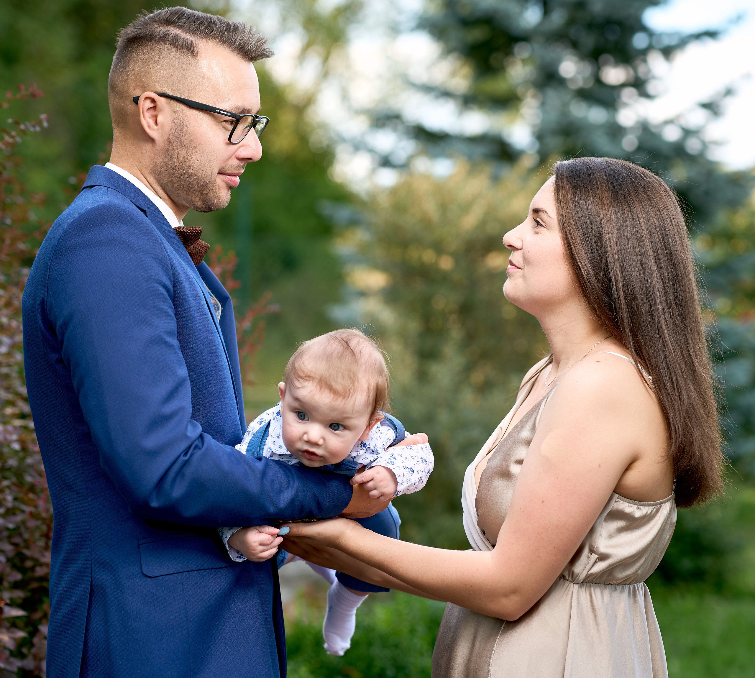 Svadobny fotograf svadobny fotograf cena kameraman na svadbu cena. Fotograf kameraman na svadbu Bratislava Banská Bystrica Сelé Slovensko svadobný kameraman