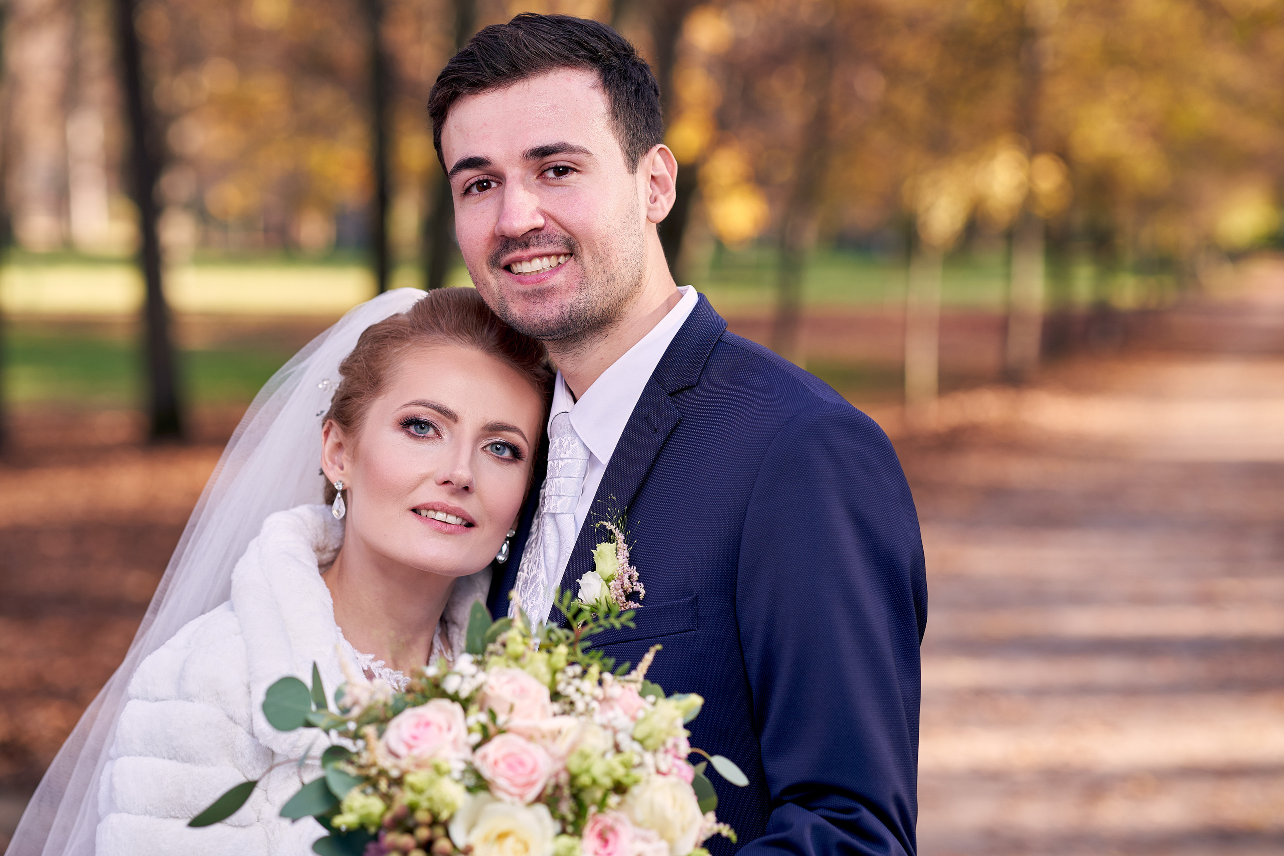 Svadobny fotograf svadobny fotograf cena kameraman na svadbu cena. Fotograf kameraman na svadbu Bratislava Banská Bystrica Сelé Slovensko svadobný kameraman