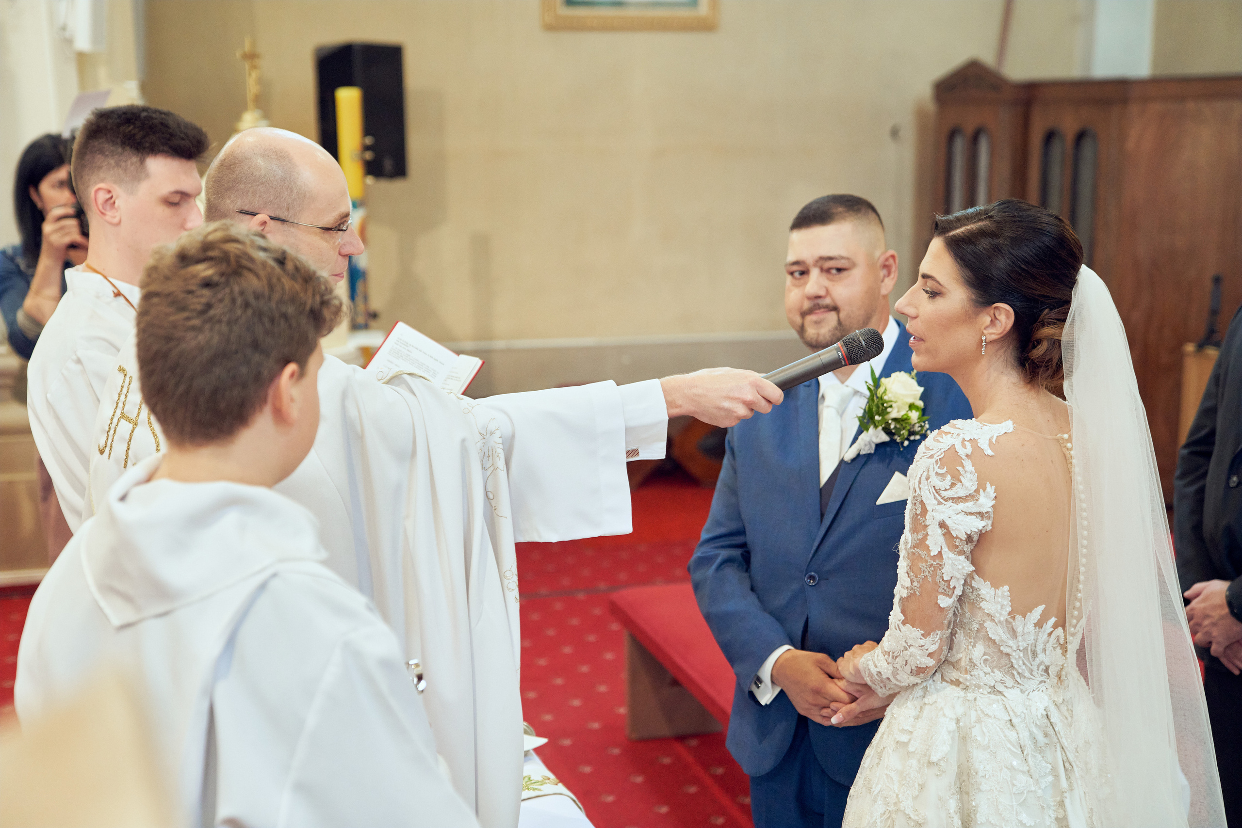 Svadobny fotograf svadobny fotograf cena kameraman na svadbu cena. Fotograf kameraman na svadbu Bratislava Banská Bystrica Сelé Slovensko svadobný kameraman