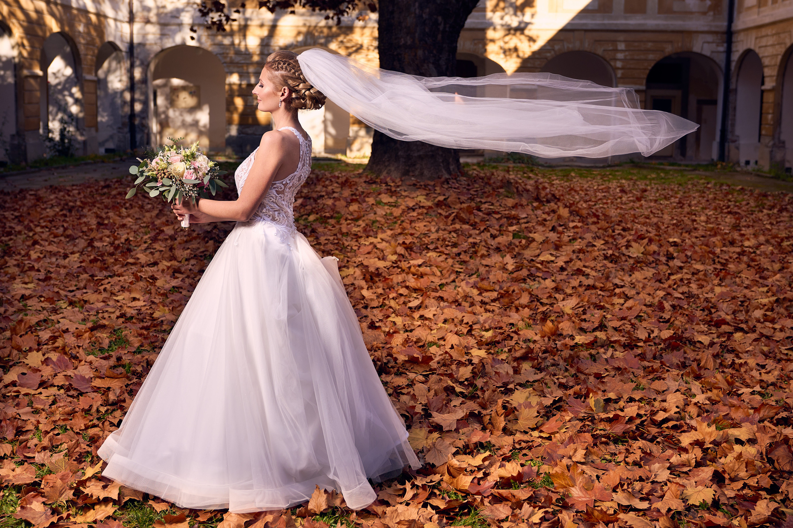 Svadobny fotograf svadobny fotograf cena kameraman na svadbu cena. Fotograf kameraman na svadbu Bratislava Banská Bystrica Сelé Slovensko svadobný kameraman