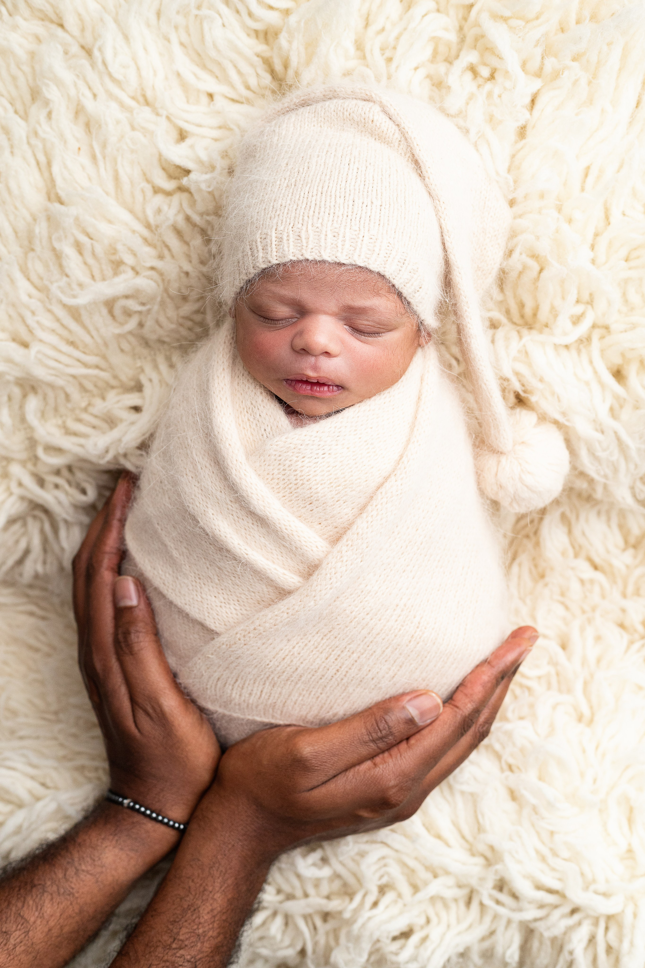 Newborn Classic. Mary Newborn Photo