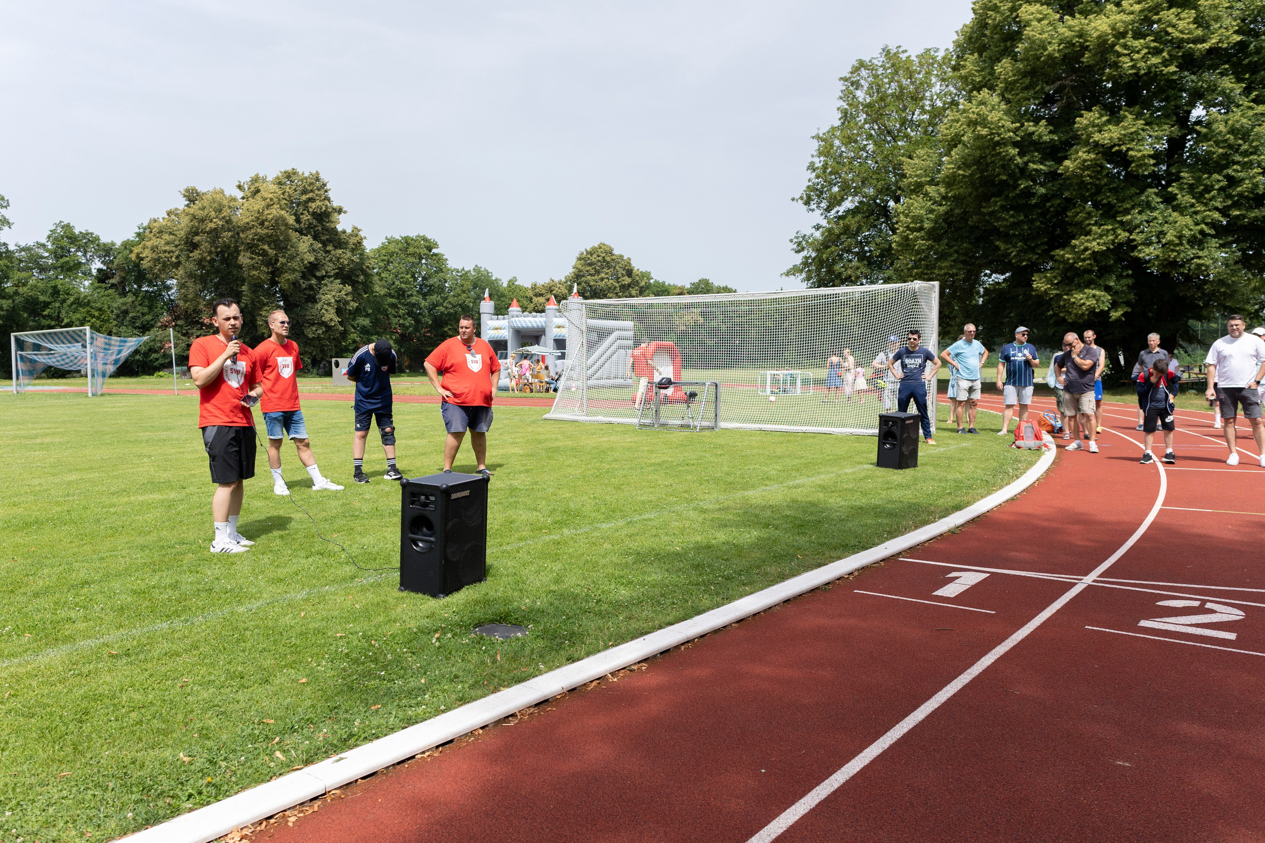 Fußball Meisterschaft. Photographer in Munich